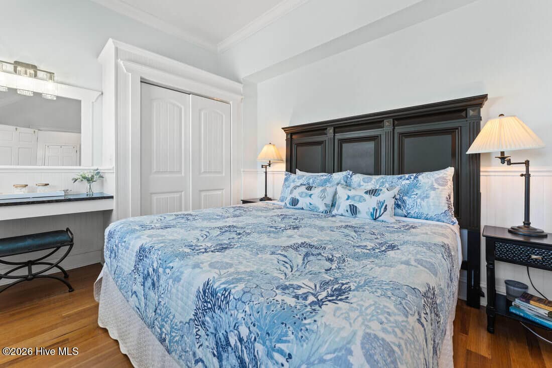 Bedroom - King Alt 2 - 21 Keelson Row Captains Quarters Week C, Bald Head Island, NC 28461