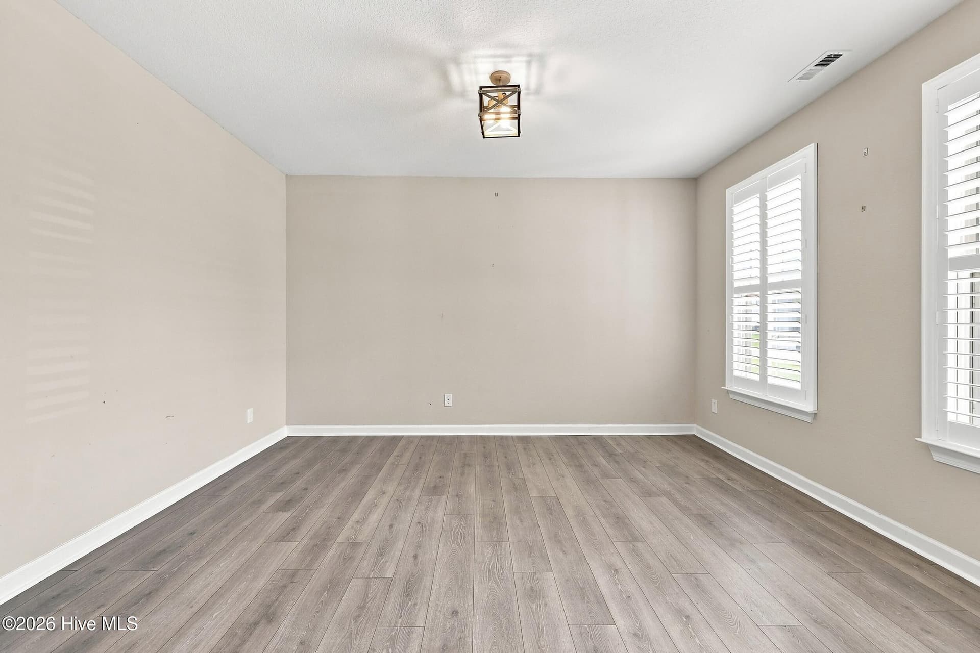 Single Family Residence at 124 Gables Place, Moyock, NC 27958, photo 23 of 60