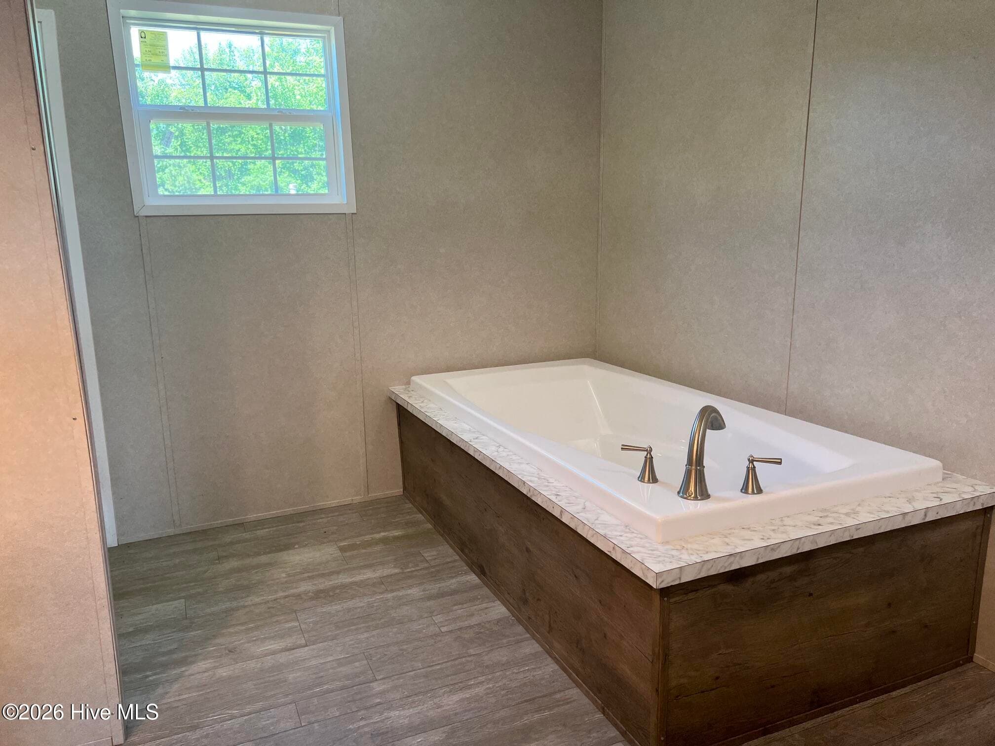 Manufactured Home at 316 Commodore Drive, Rocky Mount, NC 27801, photo 17 of 32