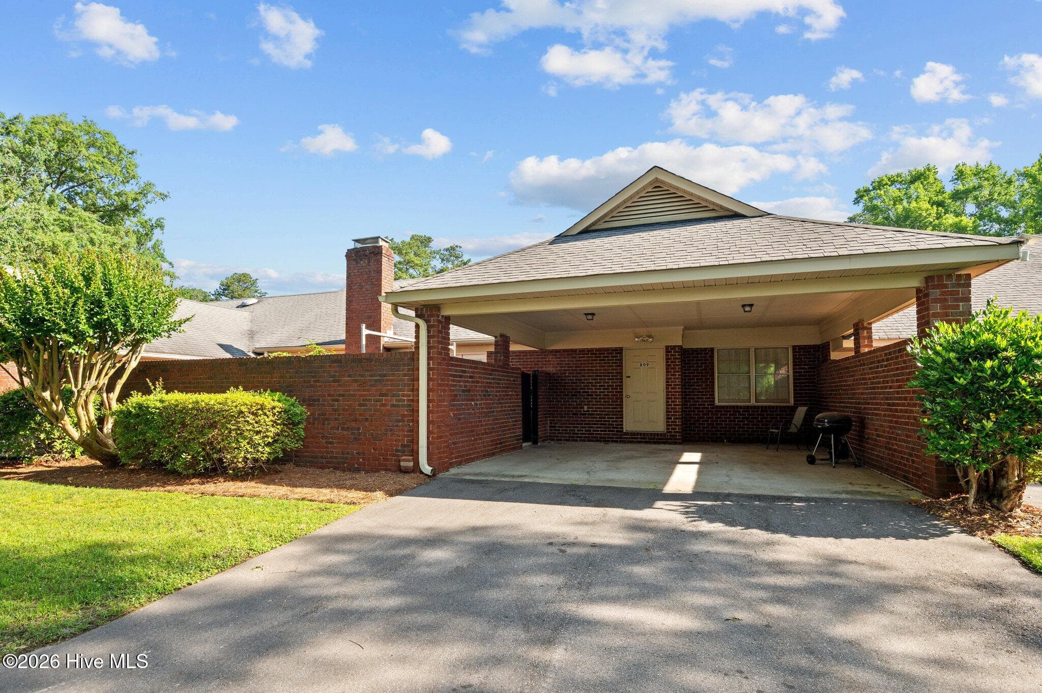 Townhouse at 809 Greenbriar Road, Kinston, NC 28501, photo 16 of 47