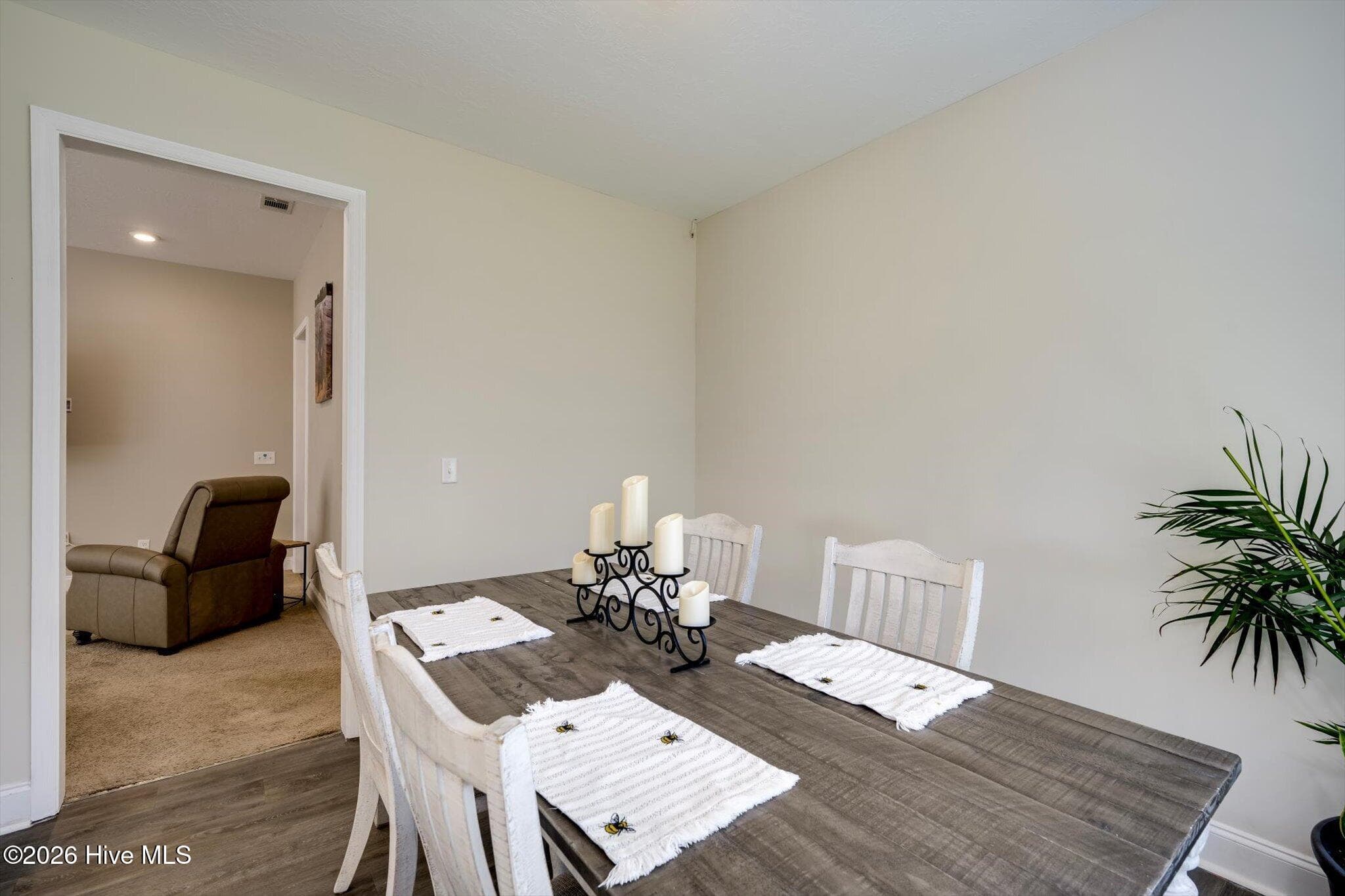 Single Family Residence at 515 Bradley Drive, North Augusta, SC 29841, photo 8 of 24