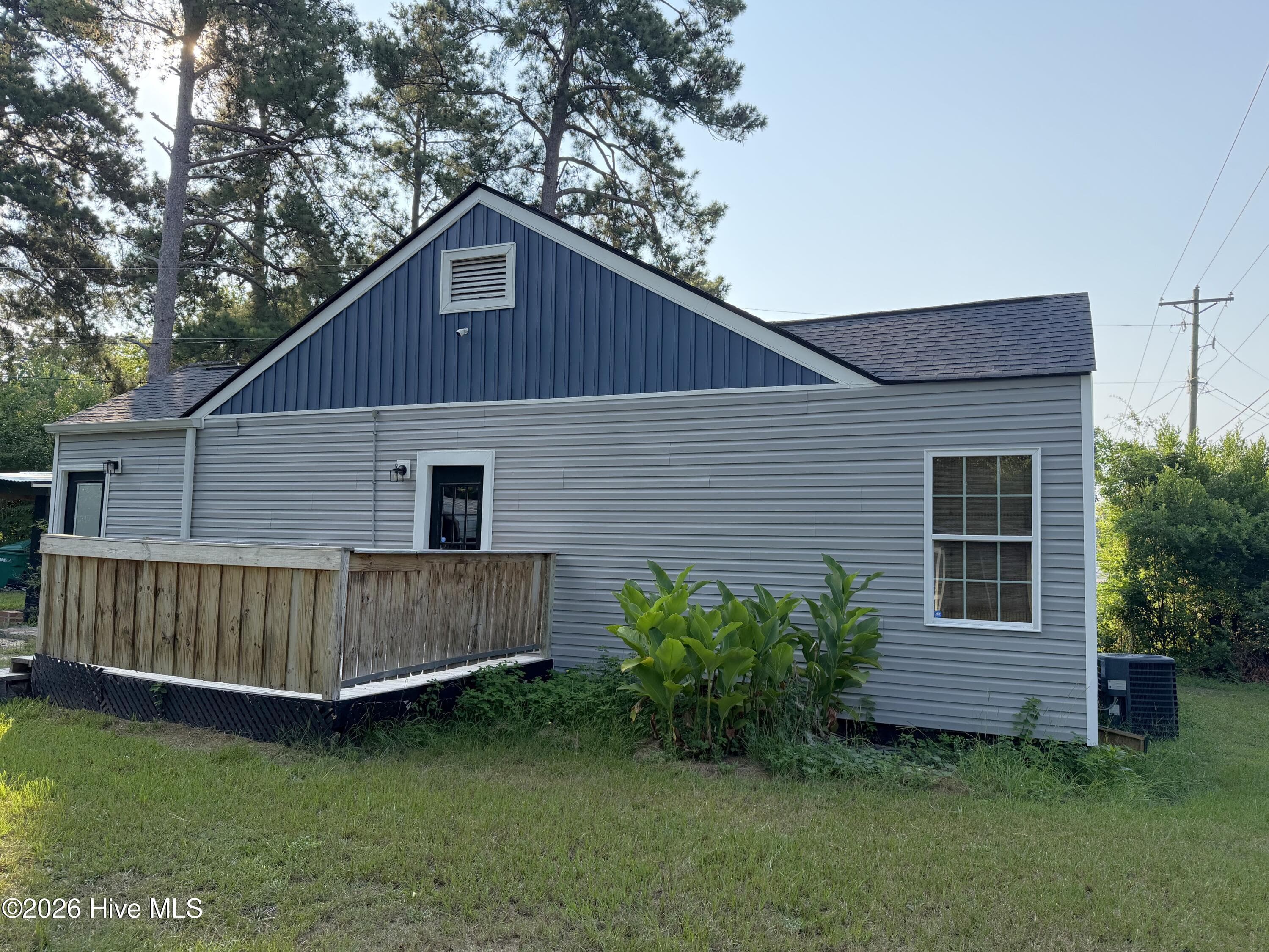 Single Family Residence at 1101 Pine Drive Nw, Aiken, SC 29801, photo 95 of 97