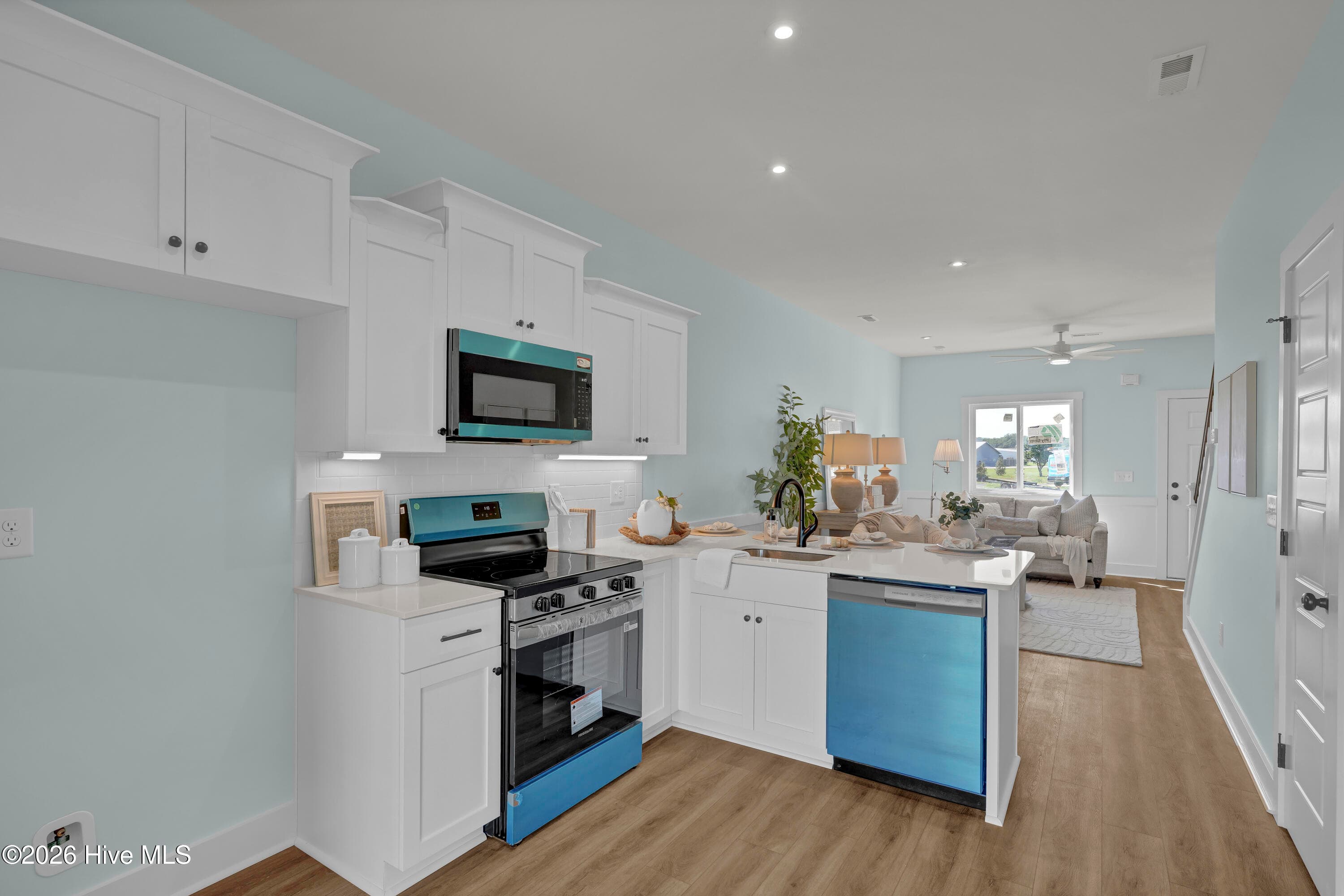 Condominium at 650 Cedar Point Boulevard H1, Cedar Point, NC 28584, photo 17 of 52