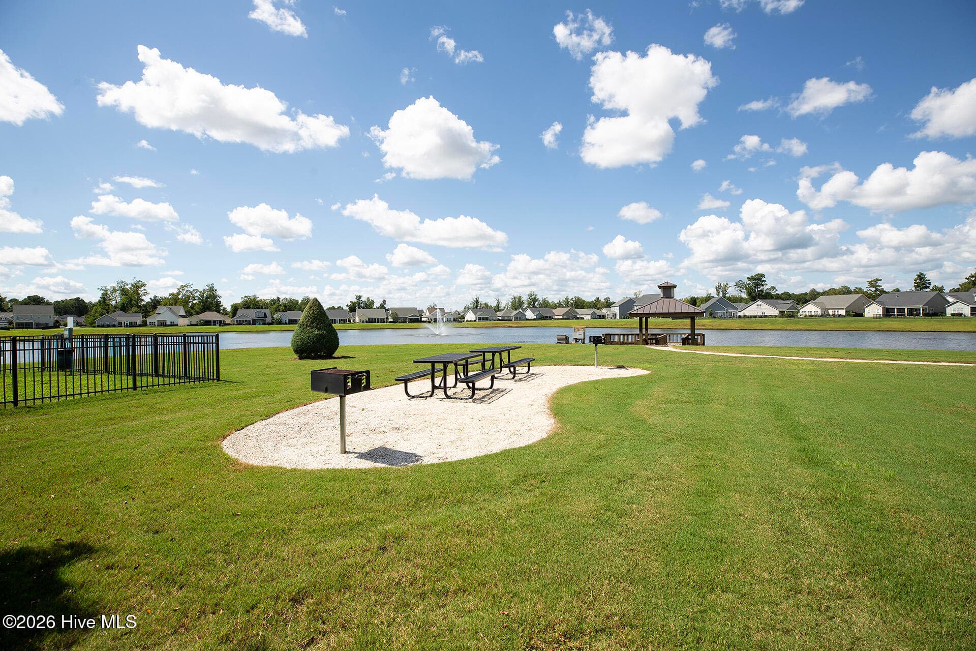Single Family Residence at 2520 Lakeside Circle, Wilmington, NC 28401, photo 75 of 79