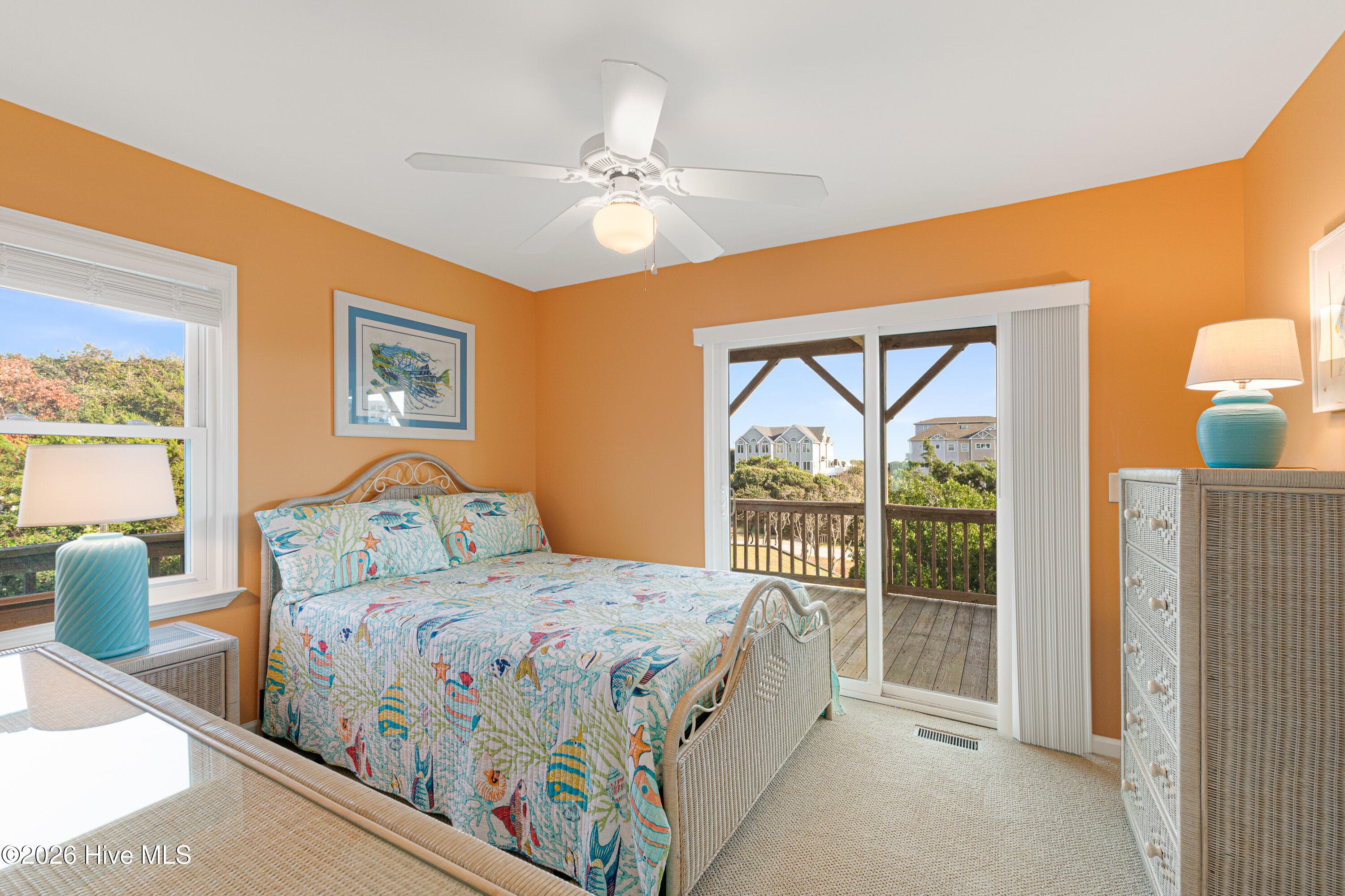 Single Family Residence at 118 Heverly Drive, Emerald Isle, NC 28594, photo 25 of 61