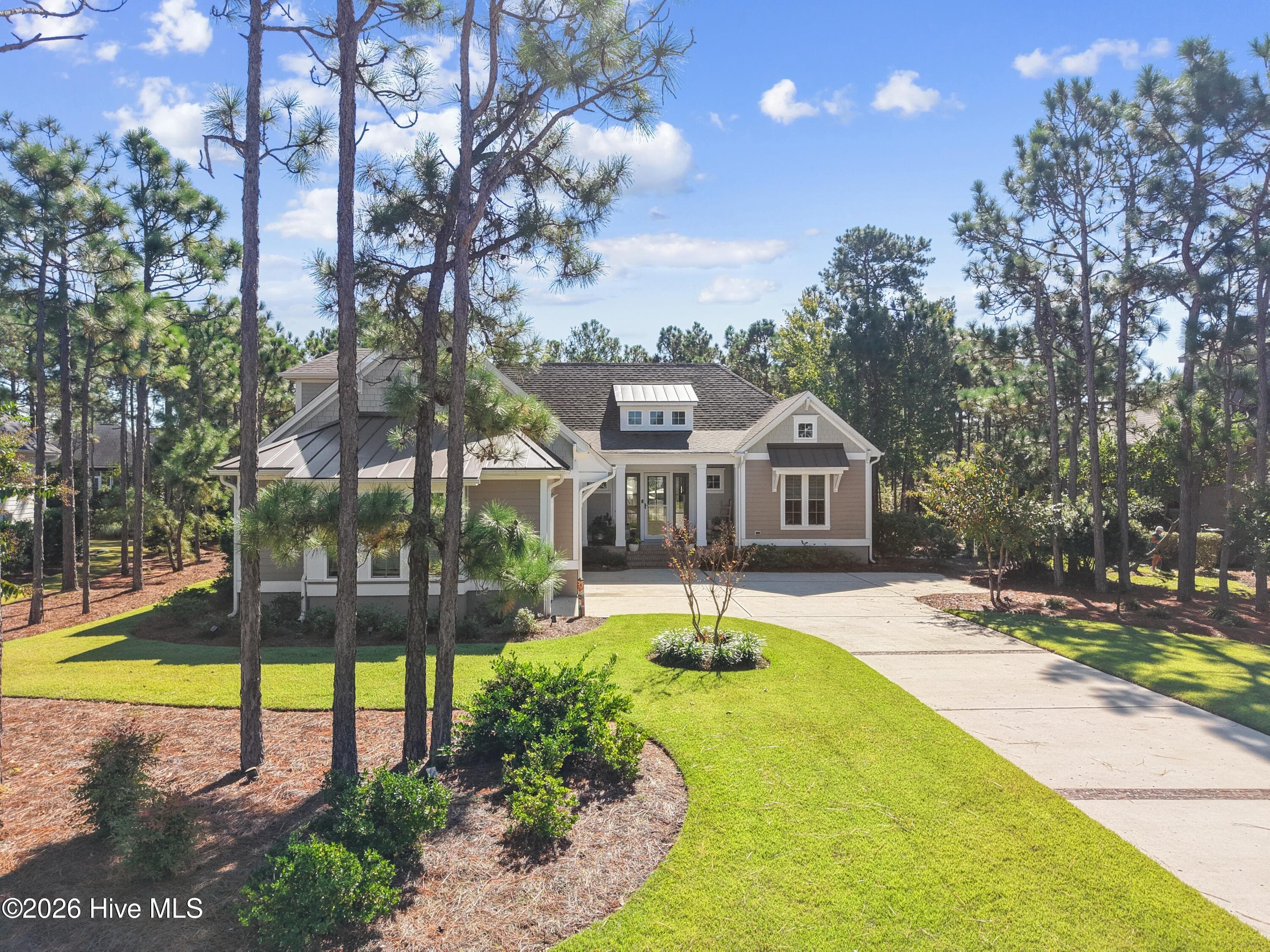 Single Family Residence at 3183 Moss Hammock Wynd, Southport, NC 28461, photo 2 of 101