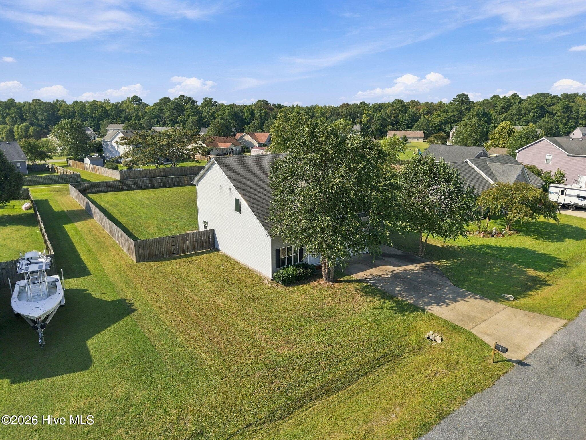 Single Family Residence at 113 Bay Leaf Drive, Currituck, NC 27929, photo 4 of 49