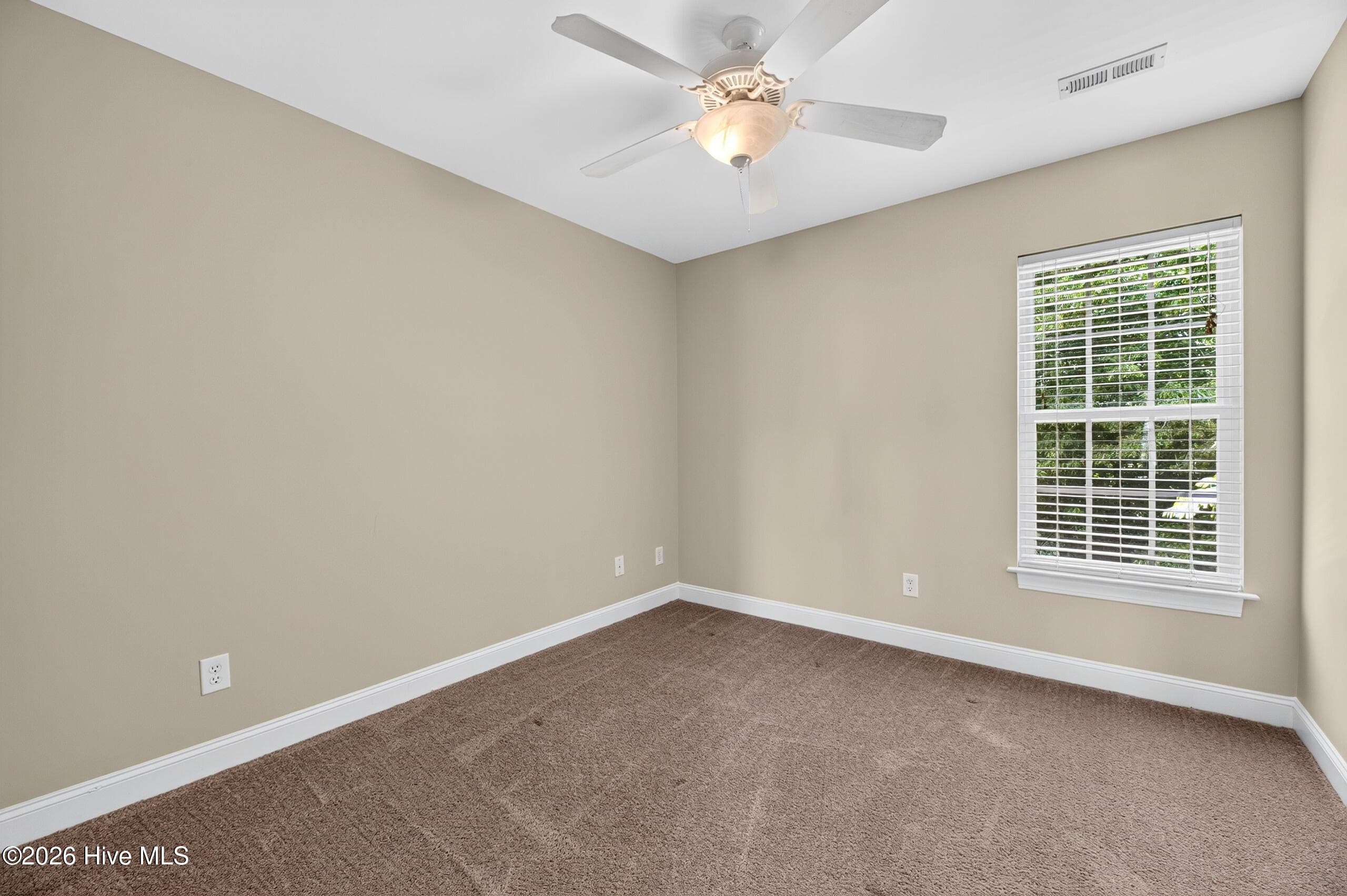 Townhouse at 4132 Brook Creek Lane B, Greenville, NC 27858, photo 39 of 40