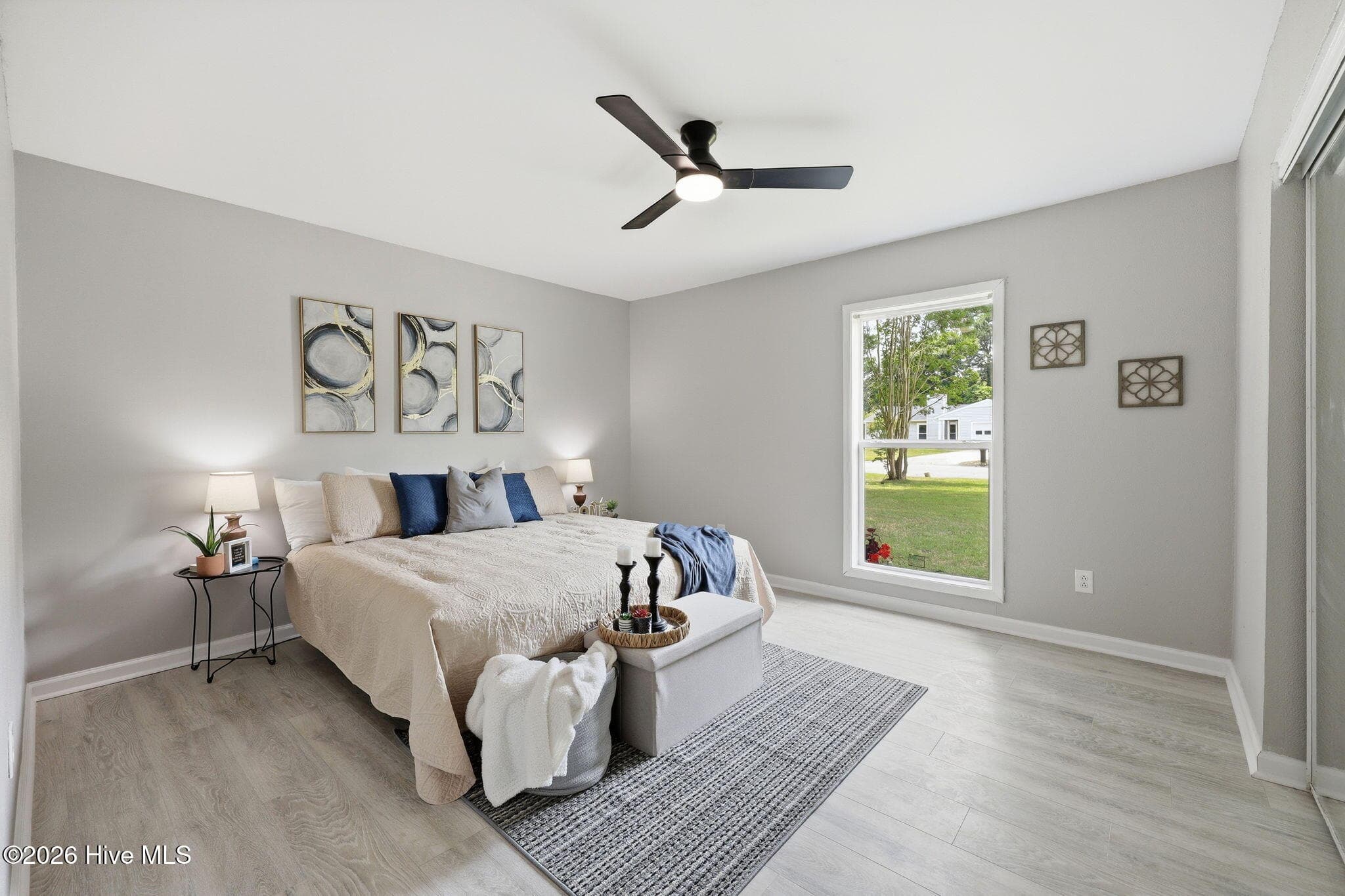 Single Family Residence at 105 Woodside Court, Jacksonville, NC 28546, photo 2 of 3