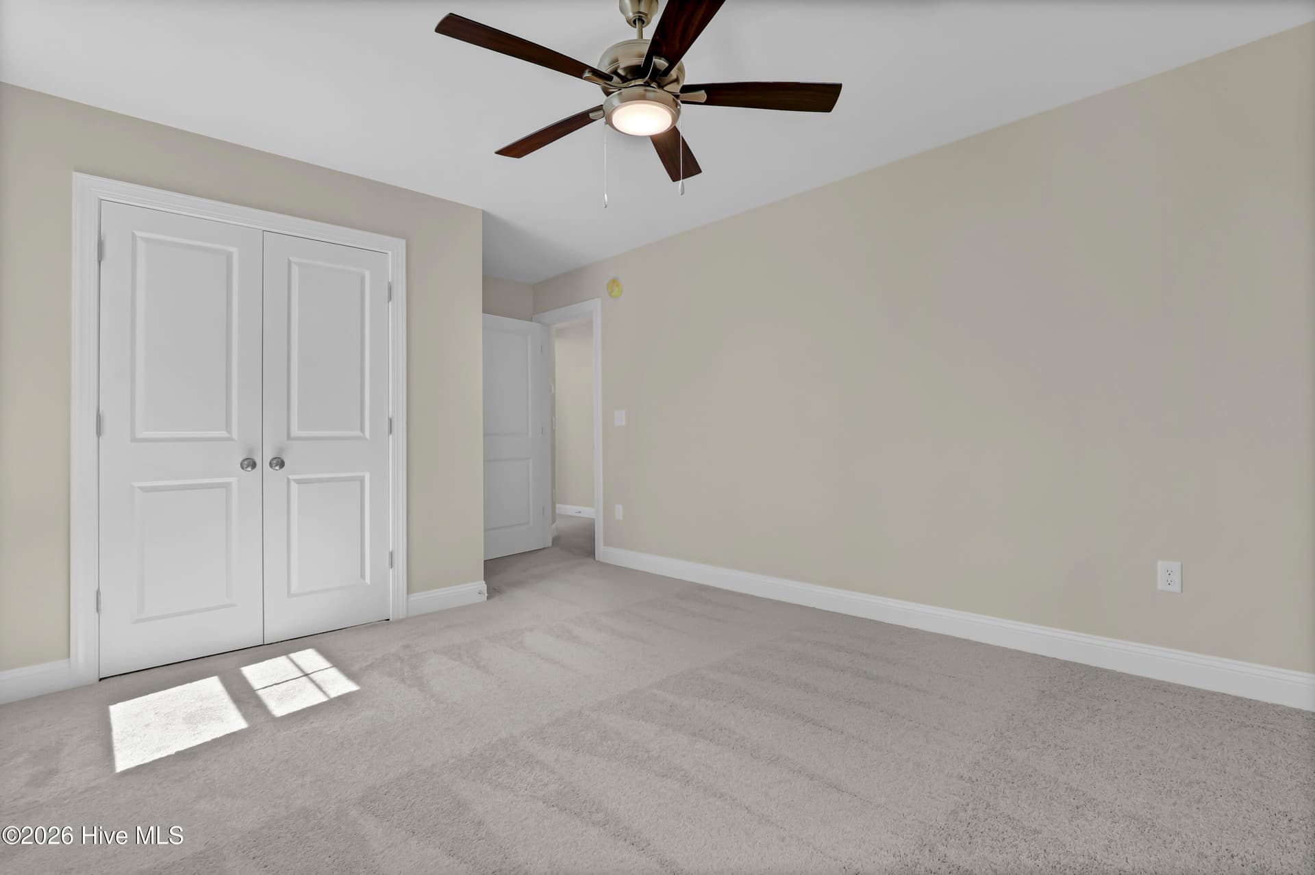 Single Family Residence at 126 Penquin Place, Hampstead, NC 28443, photo 17 of 21
