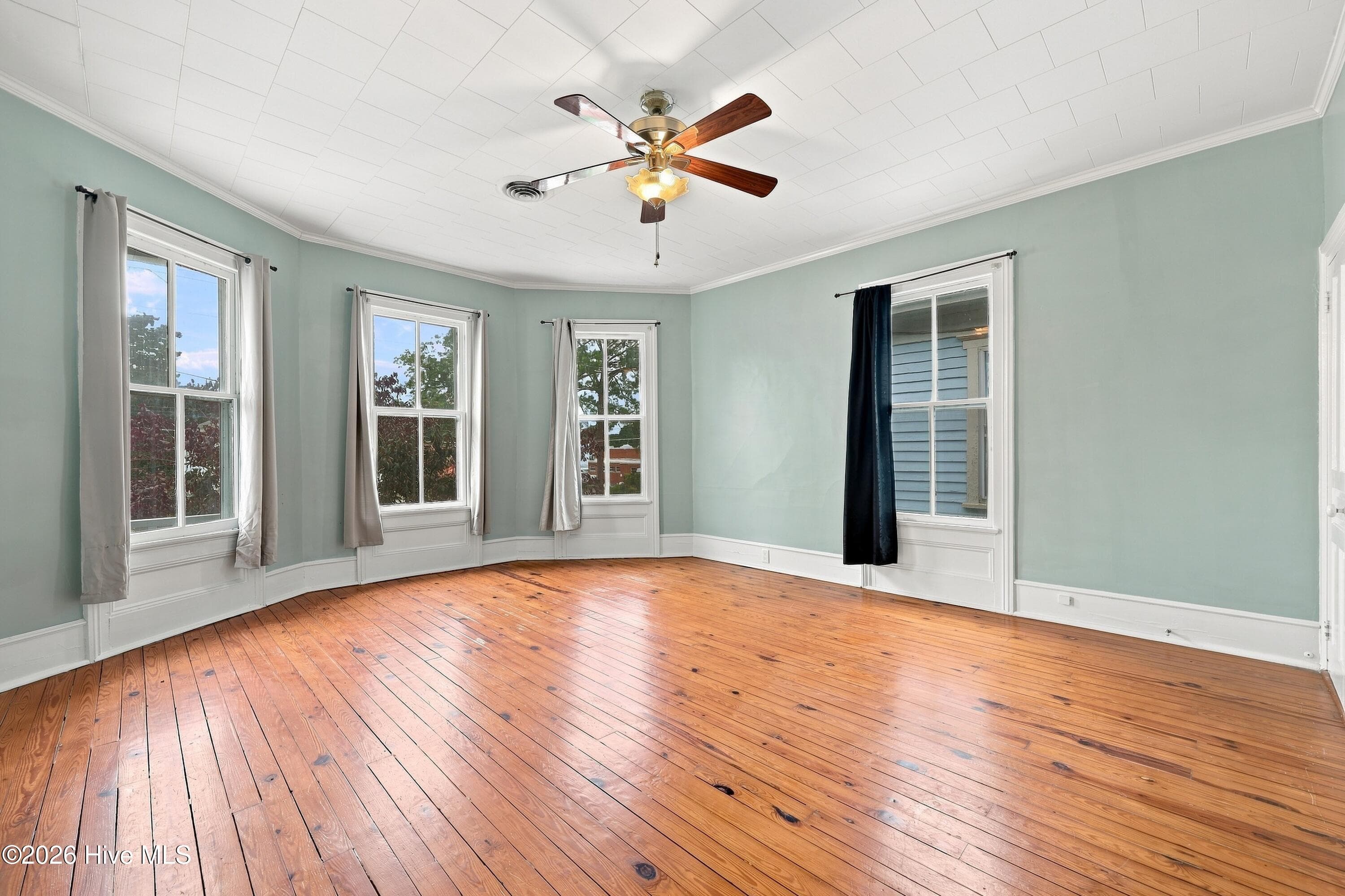 Single Family Residence at 403 N Market Street, Washington, NC 27889, photo 27 of 50