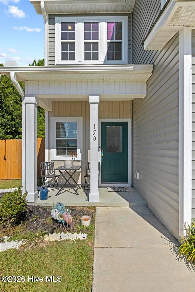 Single Family Residence at 150 Broadleaf Drive, Jacksonville, NC 28546, photo 6 of 52
