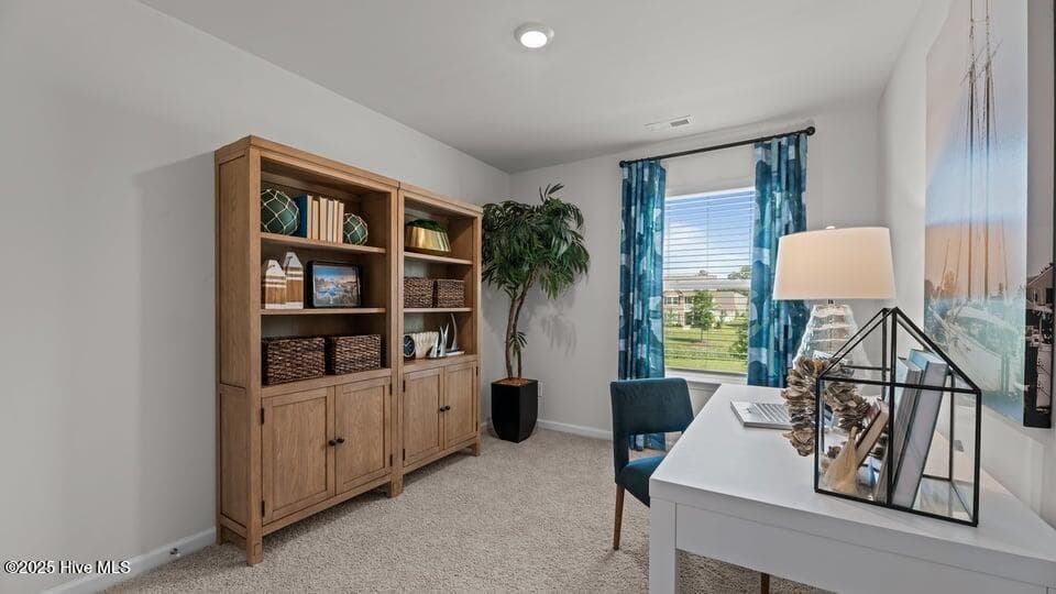 Townhouse at 2027 Clock Road, New Bern, NC 28562, photo 23 of 39