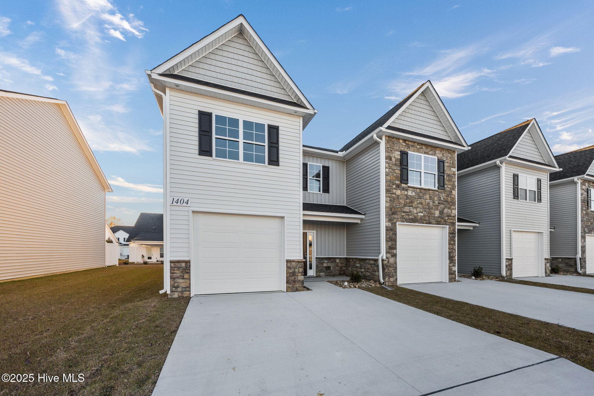 Townhouse at 2001 Newbury Way D, Greenville, NC 27834, photo 22 of 109