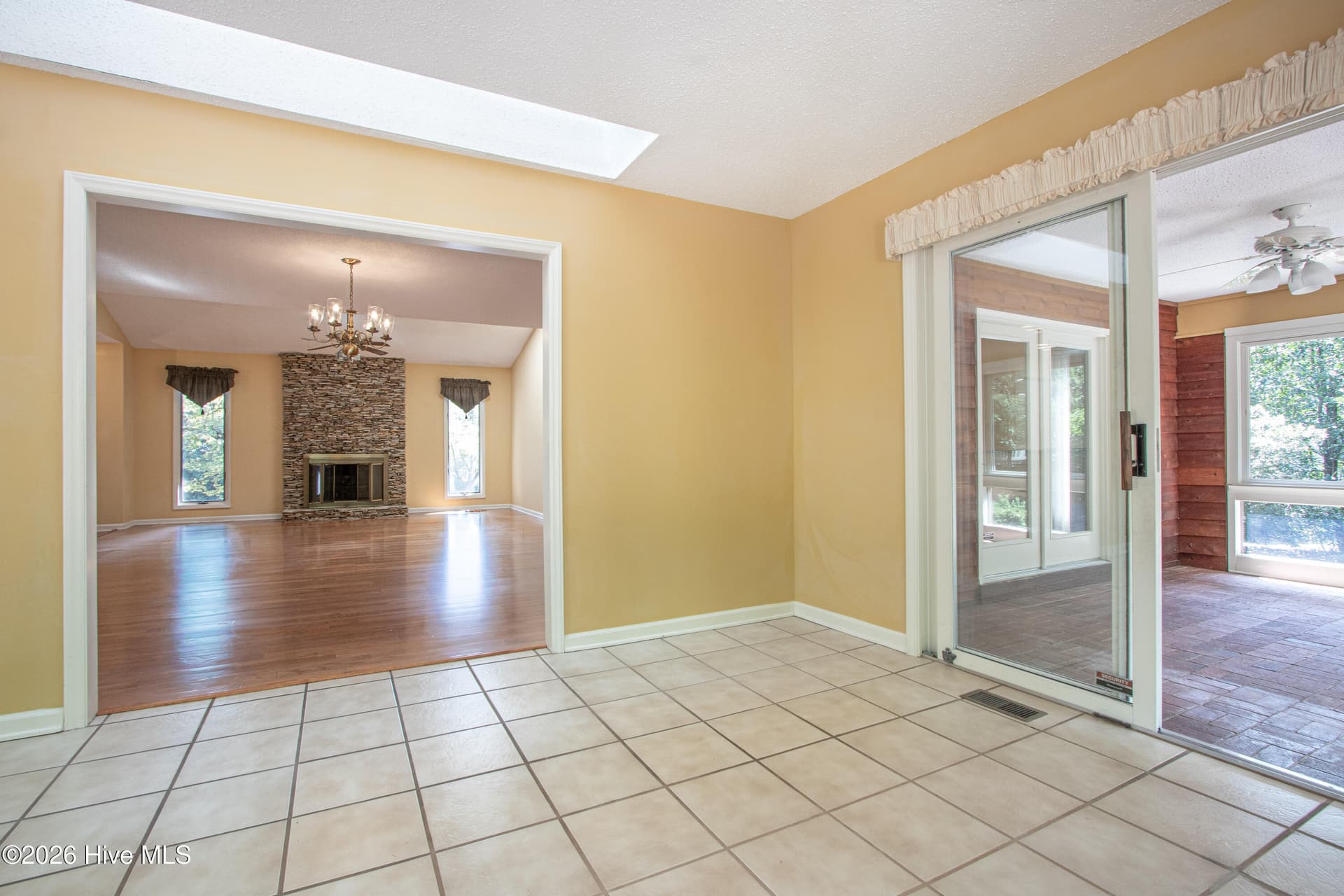 Single Family Residence at 65 Lake Shore Drive, Pinehurst, NC 28374, photo 2 of 2