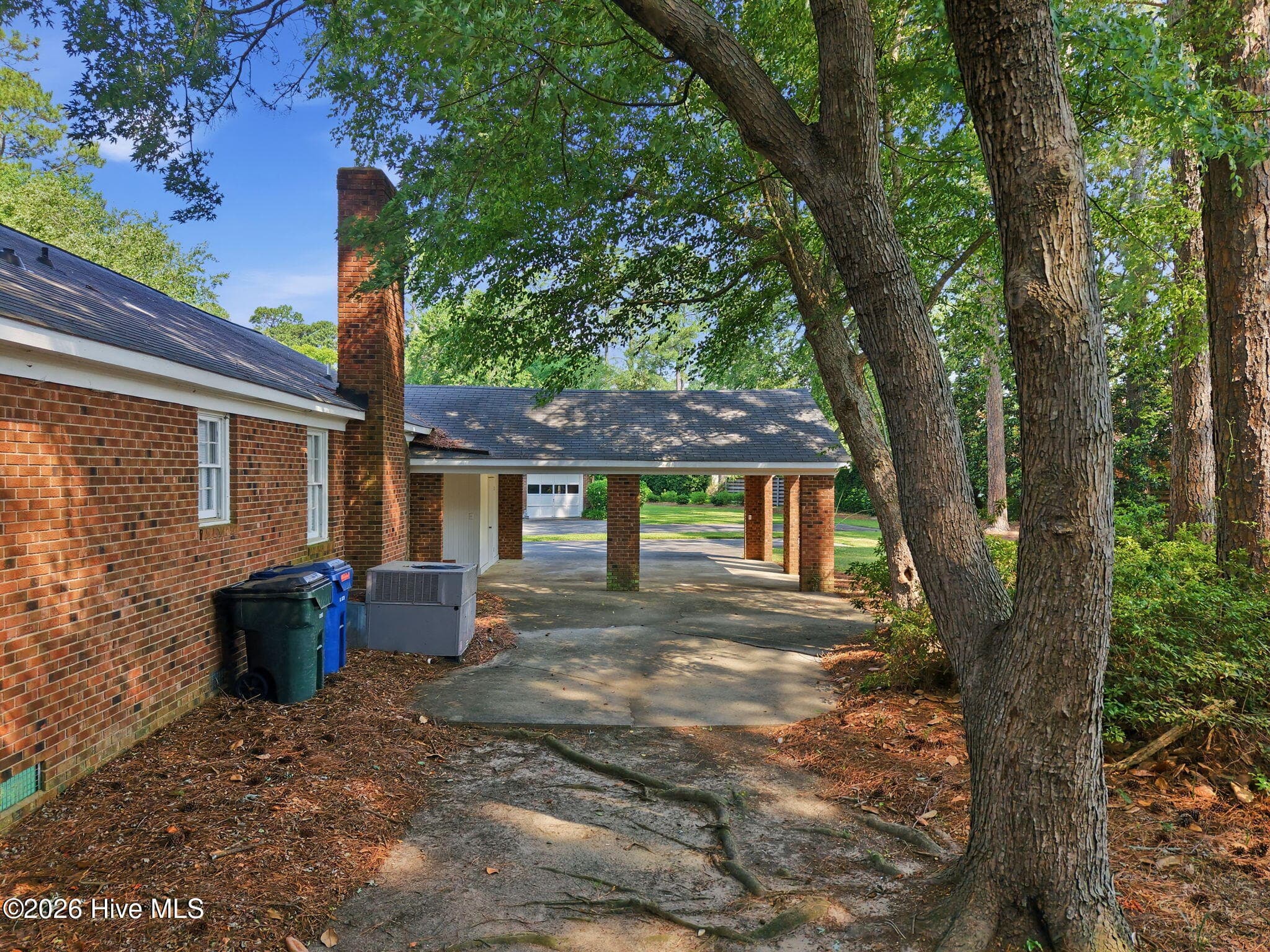 Single Family Residence at 1205 W Highland Avenue, Kinston, NC 28501, photo 13 of 48