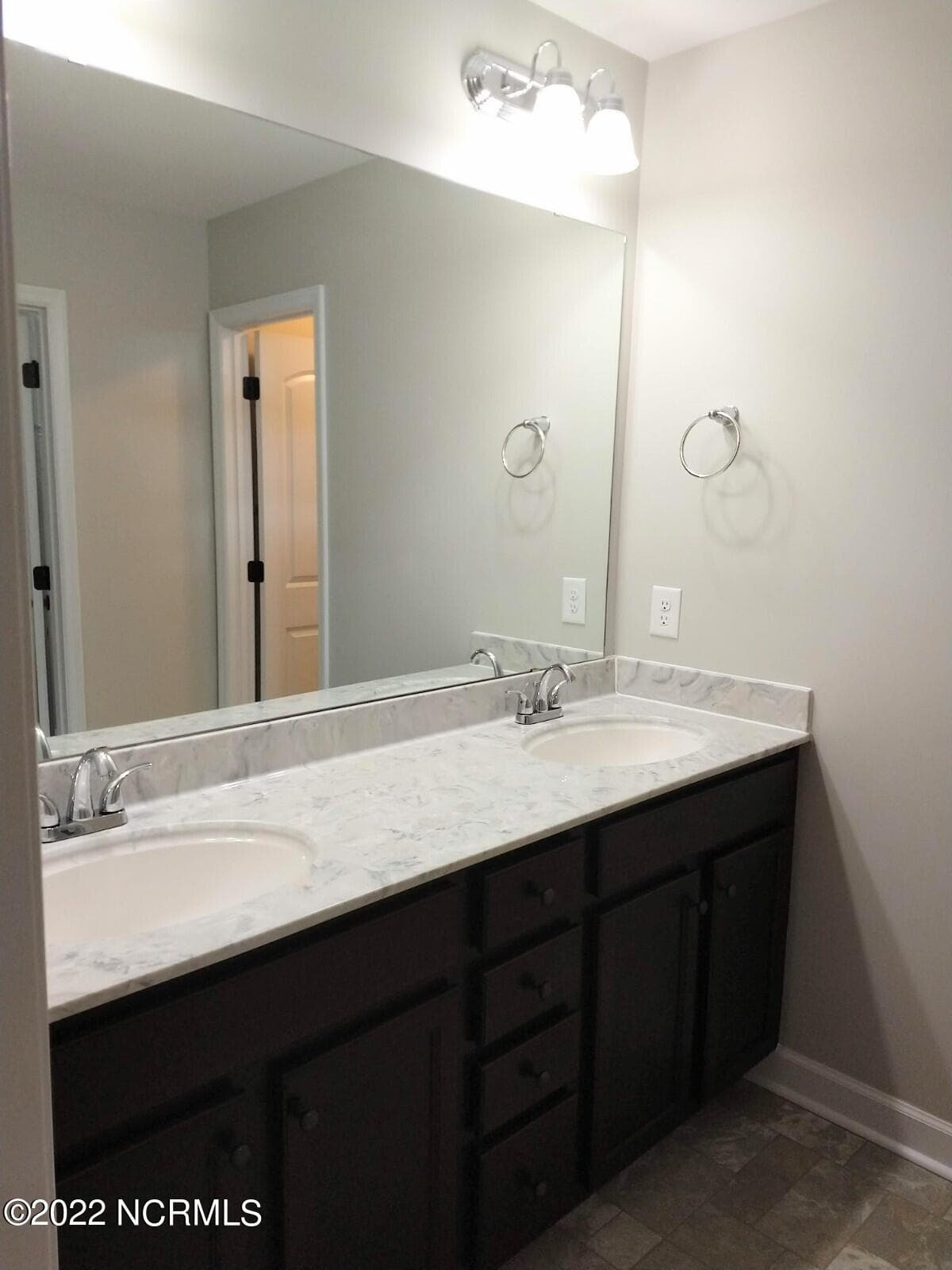 Single Family Residence at 526 Deep Inlet Drive, Sneads Ferry, NC 28460, photo 11 of 24