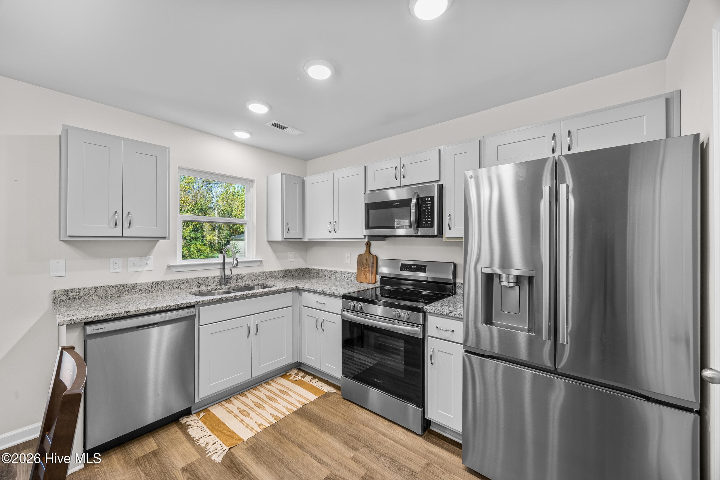 Single Family Residence at 1020 Beaver Creek Road, Deep Run, NC 28525, photo 15 of 41