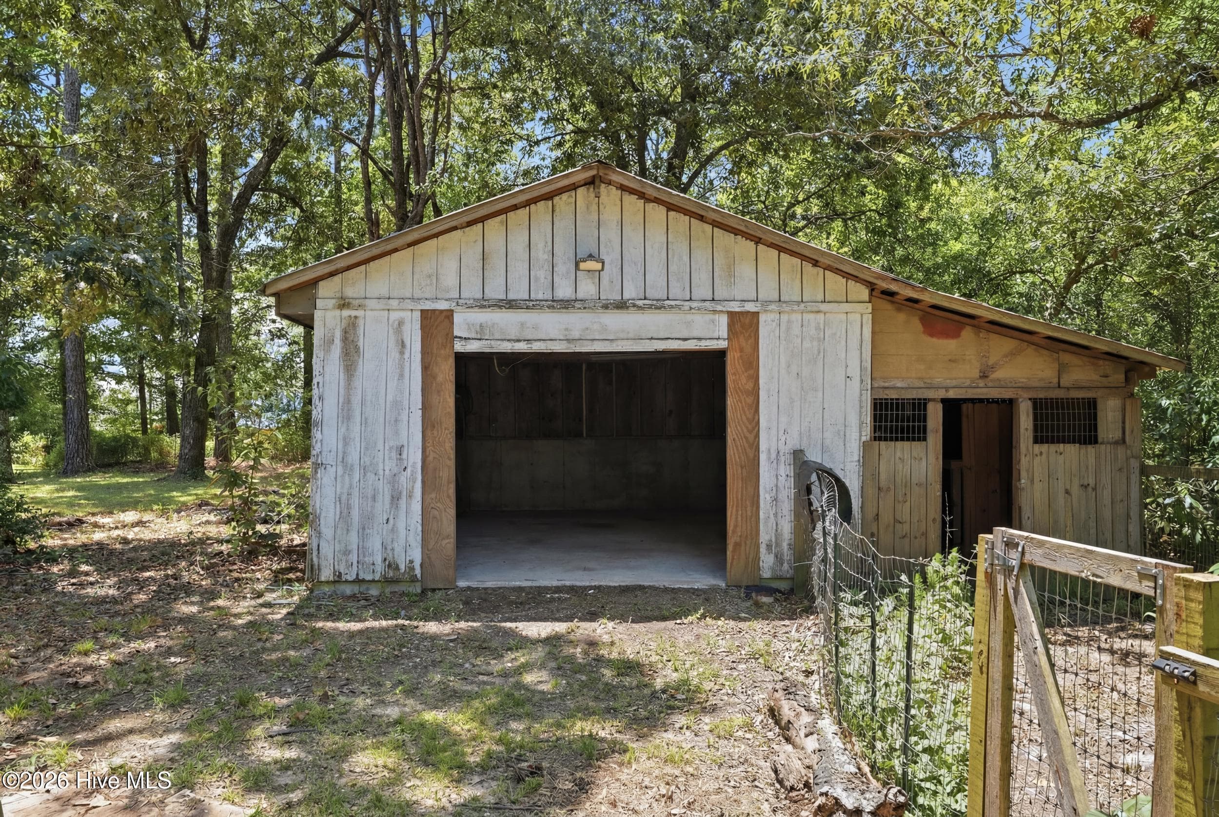 Single Family Residence at 458 Annandale Trace, Hampstead, NC 28443, photo 57 of 61