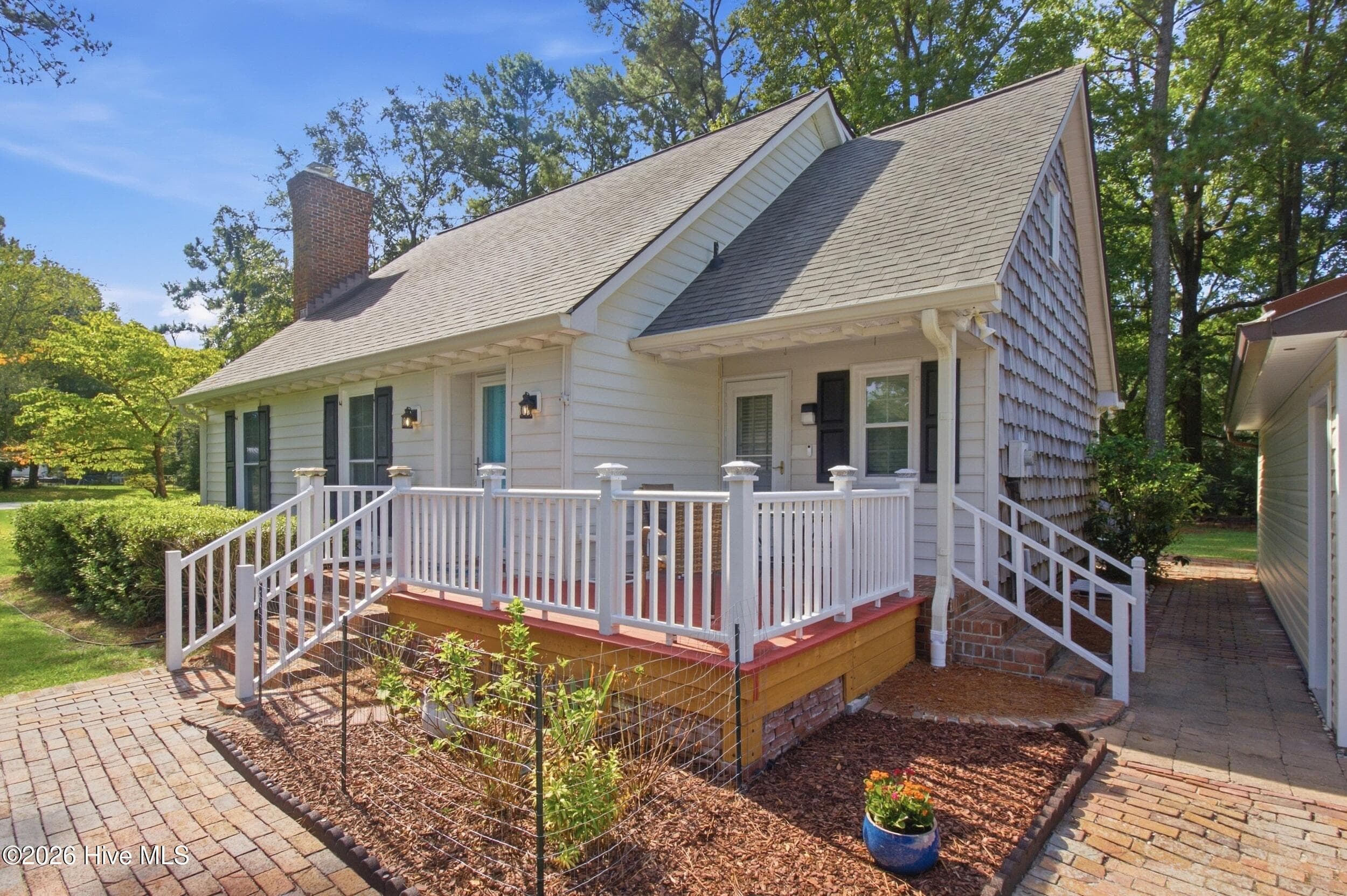 Front - 3308 Hunt Master Road, Trent Woods, NC 28562