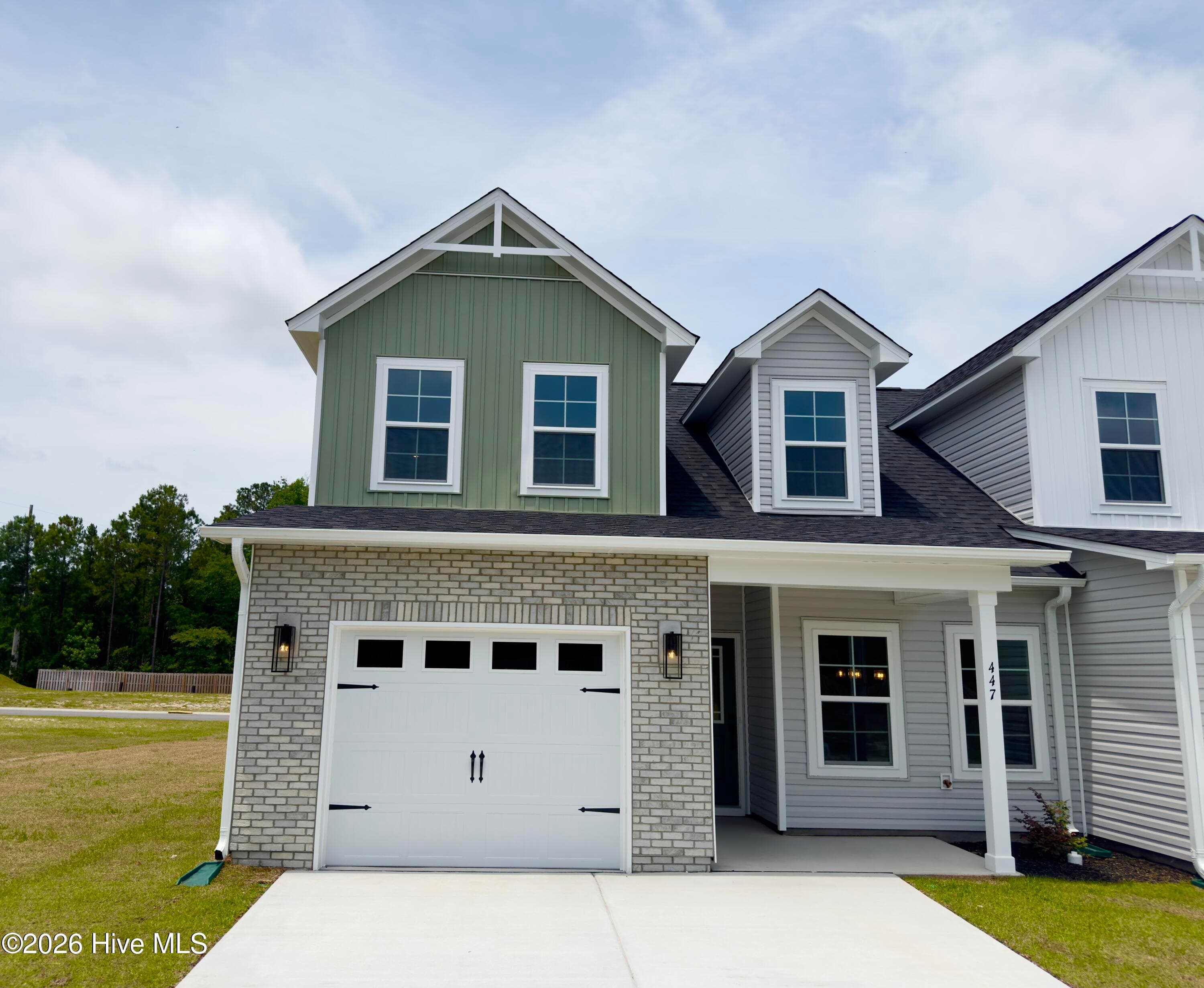 Townhouse at 475 Timbercrest Circle SE, Bolivia, NC 28422, photo 10 of 86