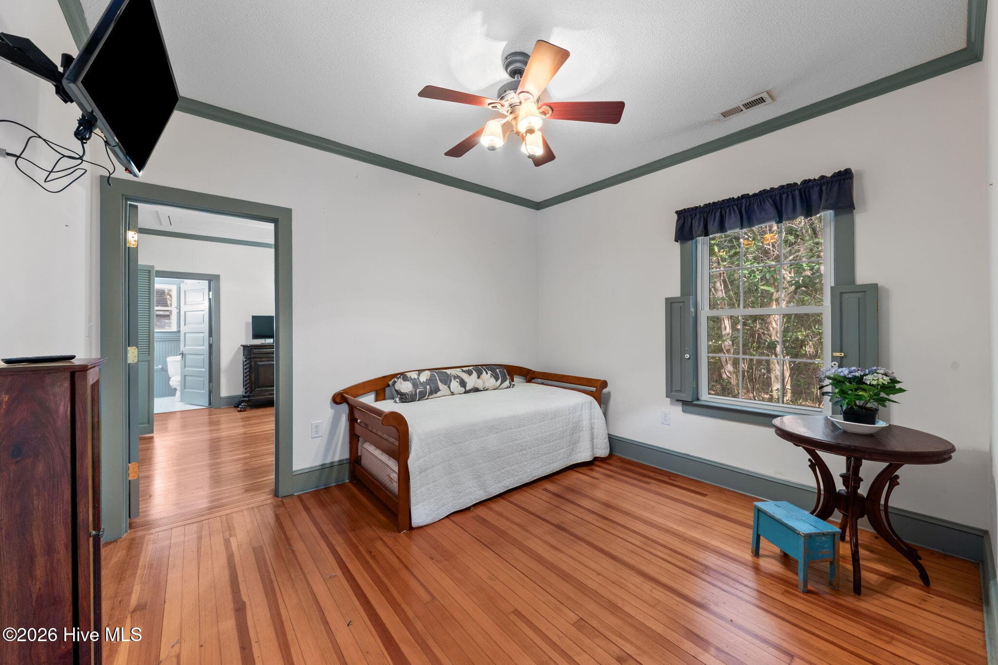 Guest Cottage Office - 55 Linden Road, Pinehurst, NC 28374