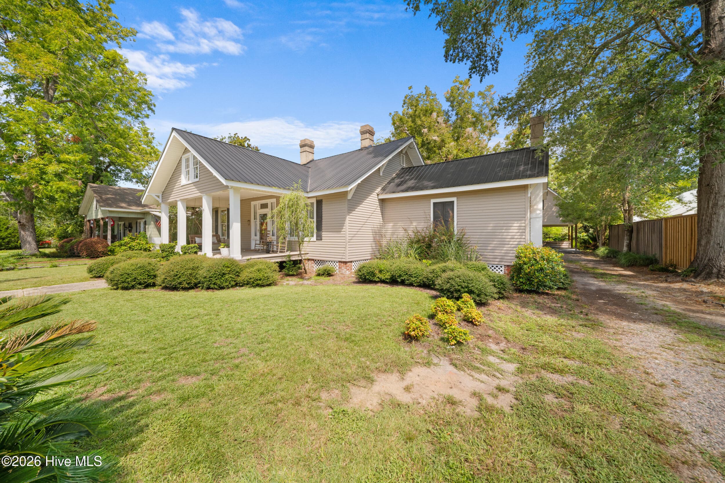 Single Family Residence at 631 Barney Avenue, Millen, GA 30442, photo 4 of 36