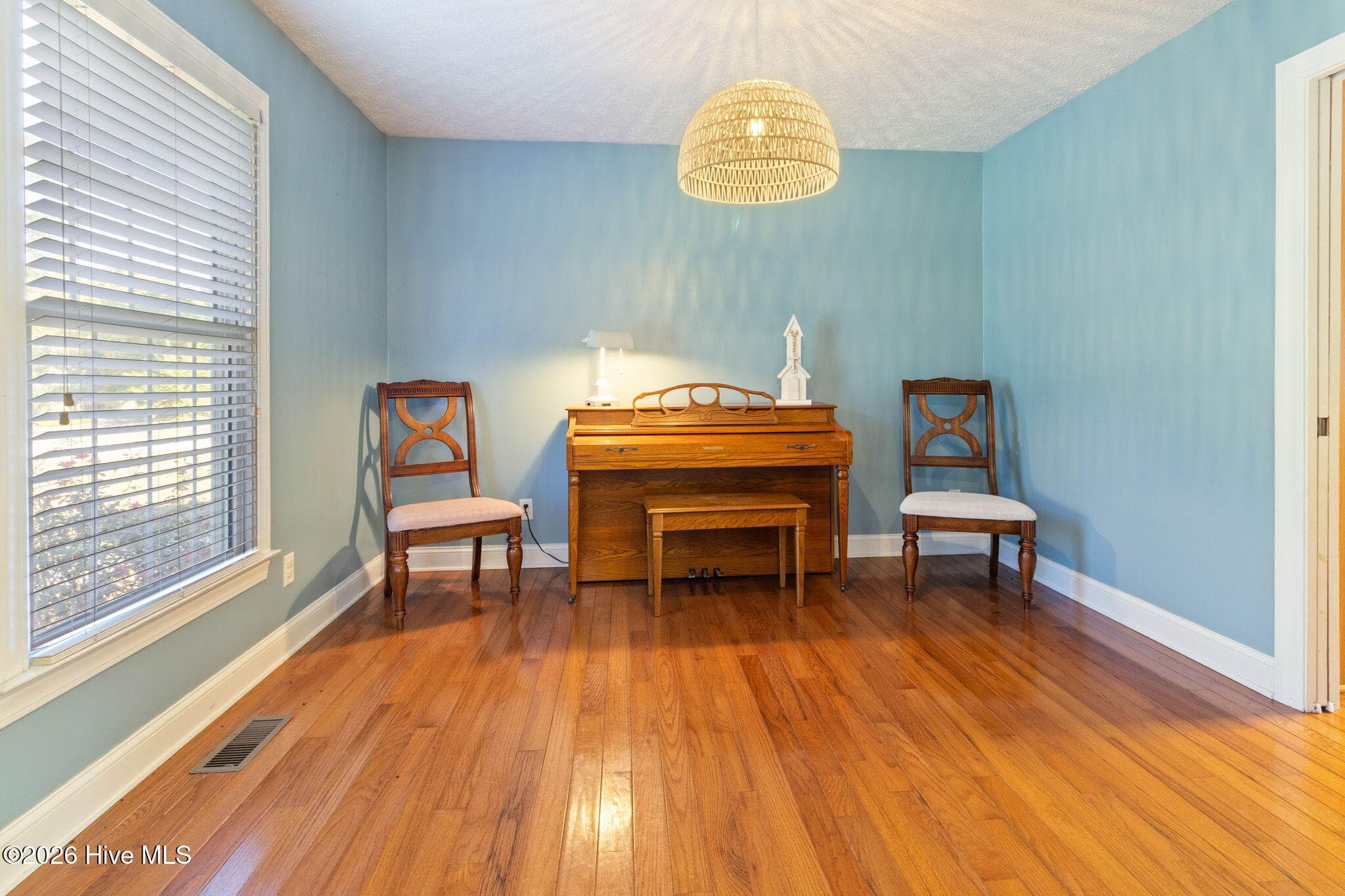 Single Family Residence at 727 Mount Olive Road, Bladenboro, NC 28320, photo 13 of 74