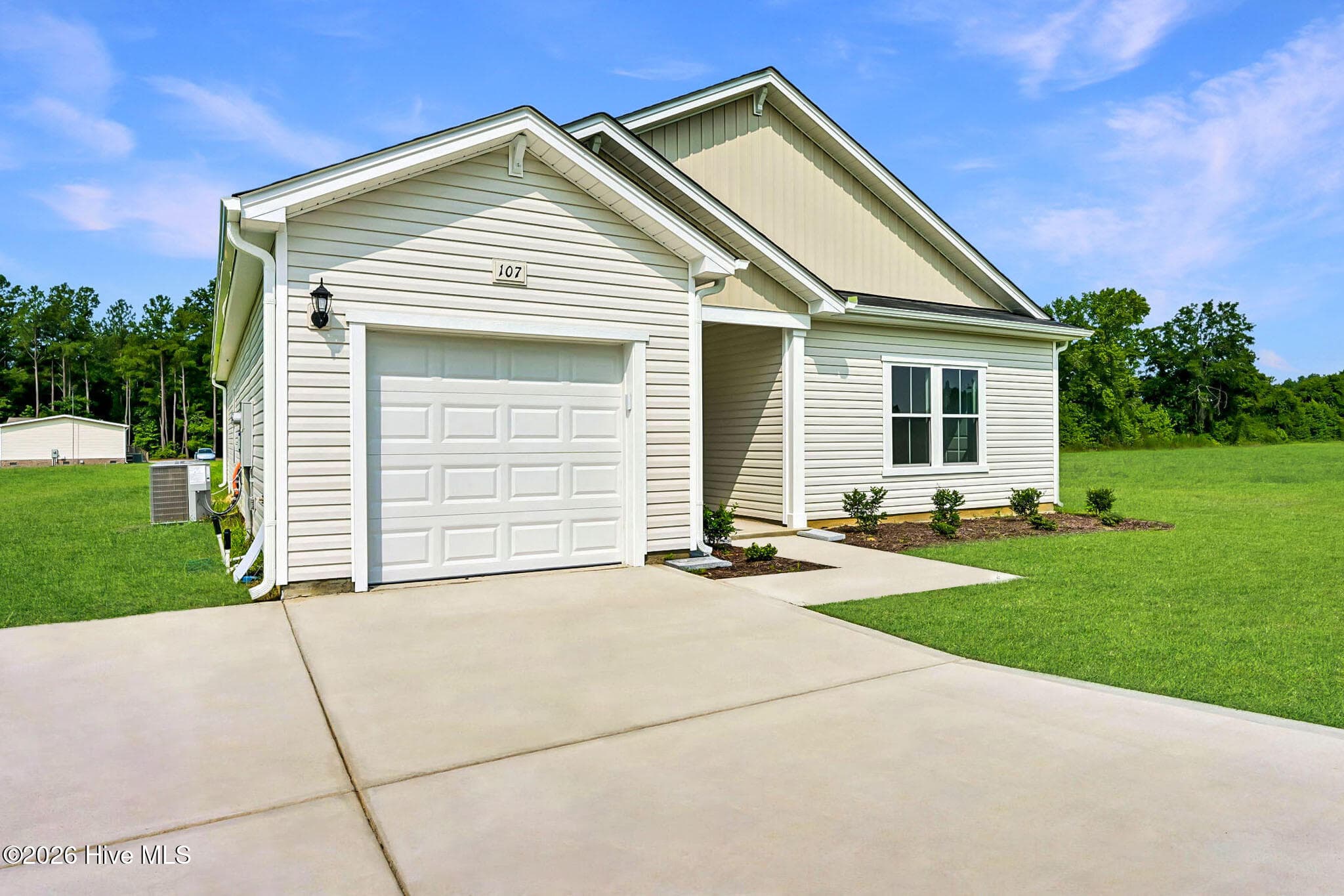 Single Family Residence at 107 Franklin Landing Drive, Pikeville, NC 27863, photo 7 of 39
