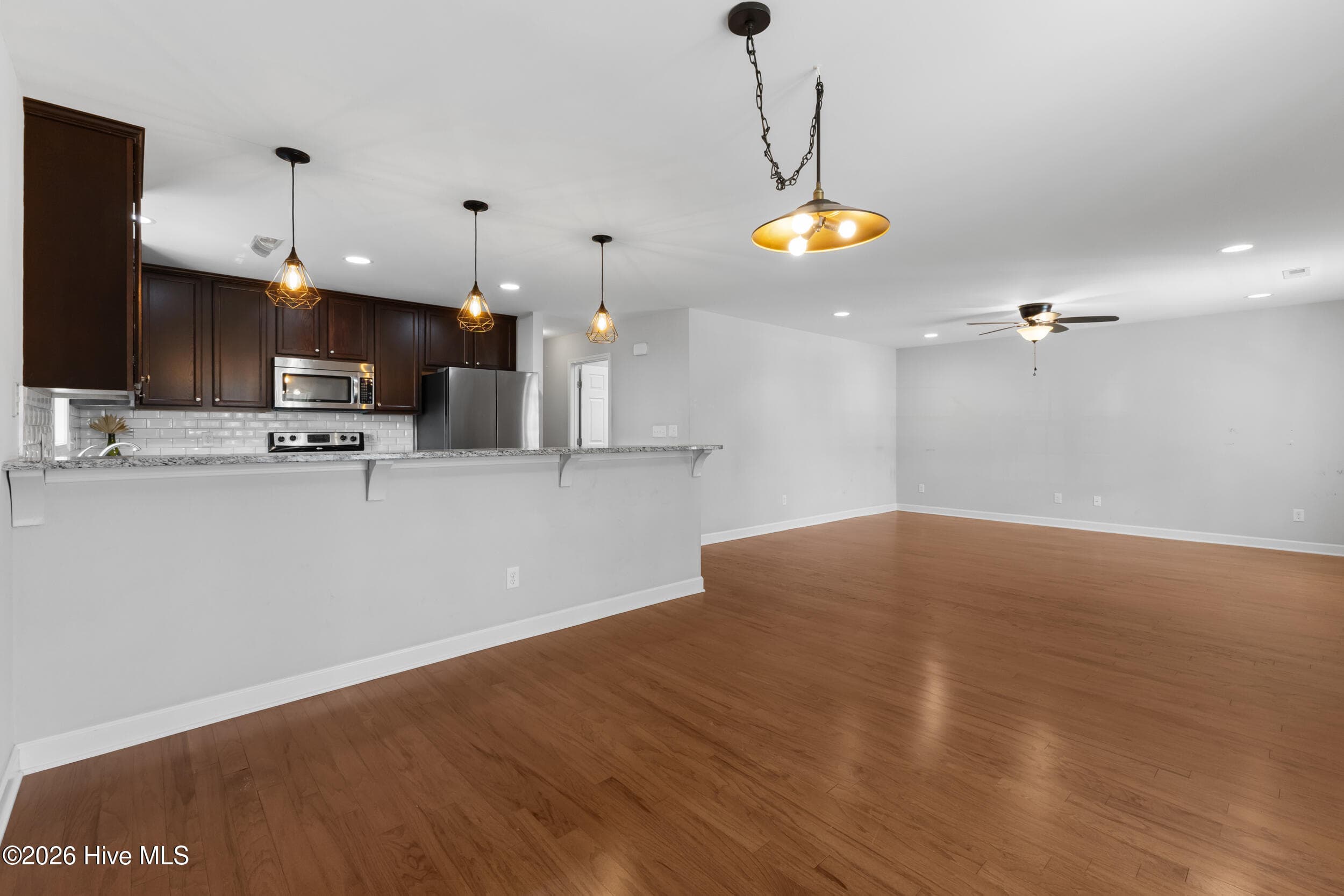 Single Family Residence at 615 Tennessee Avenue, Wilmington, NC 28401, photo 10 of 38