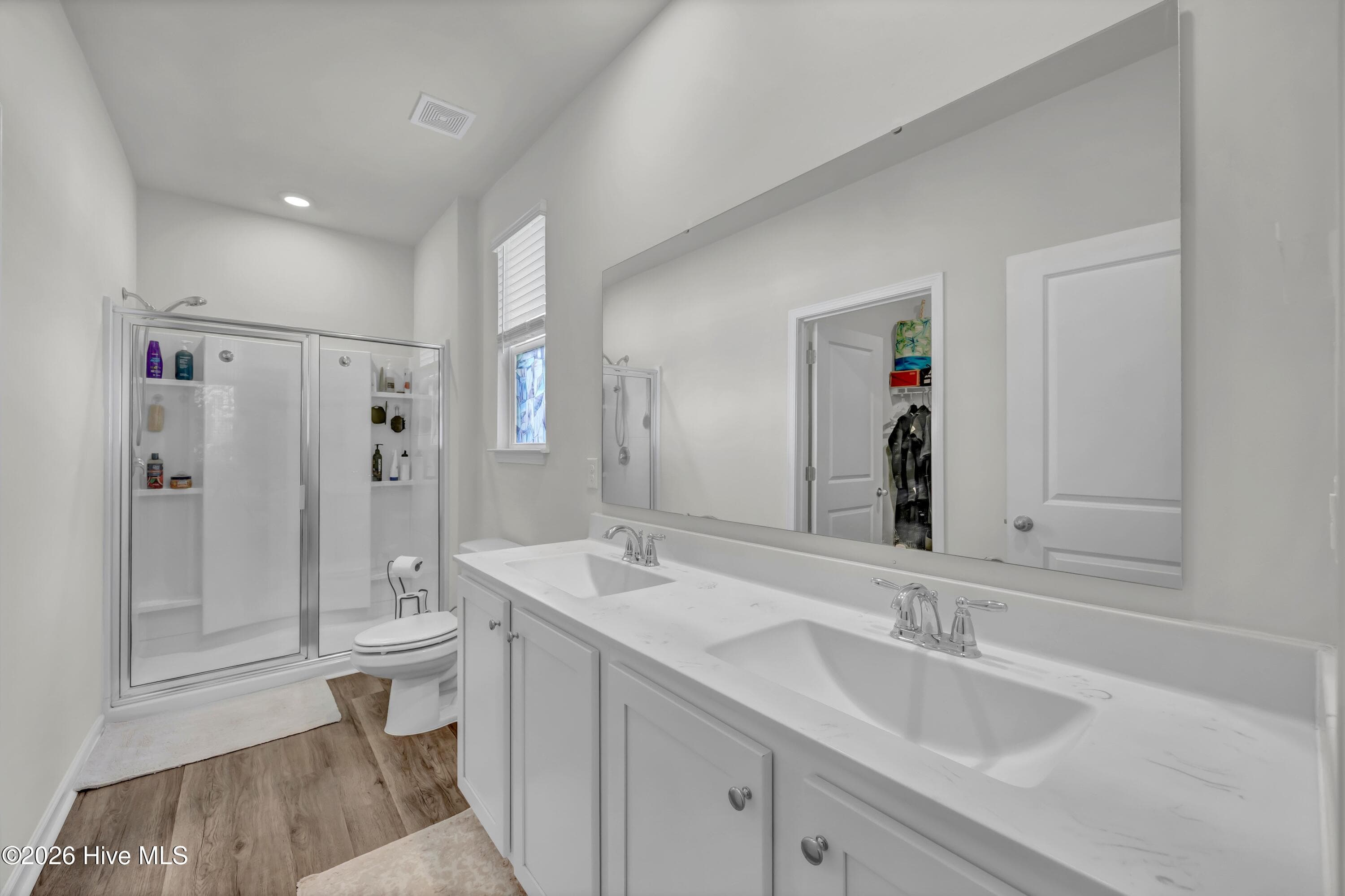Single Family Residence at 321 Tributary Circle, Wilmington, NC 28401, photo 12 of 27