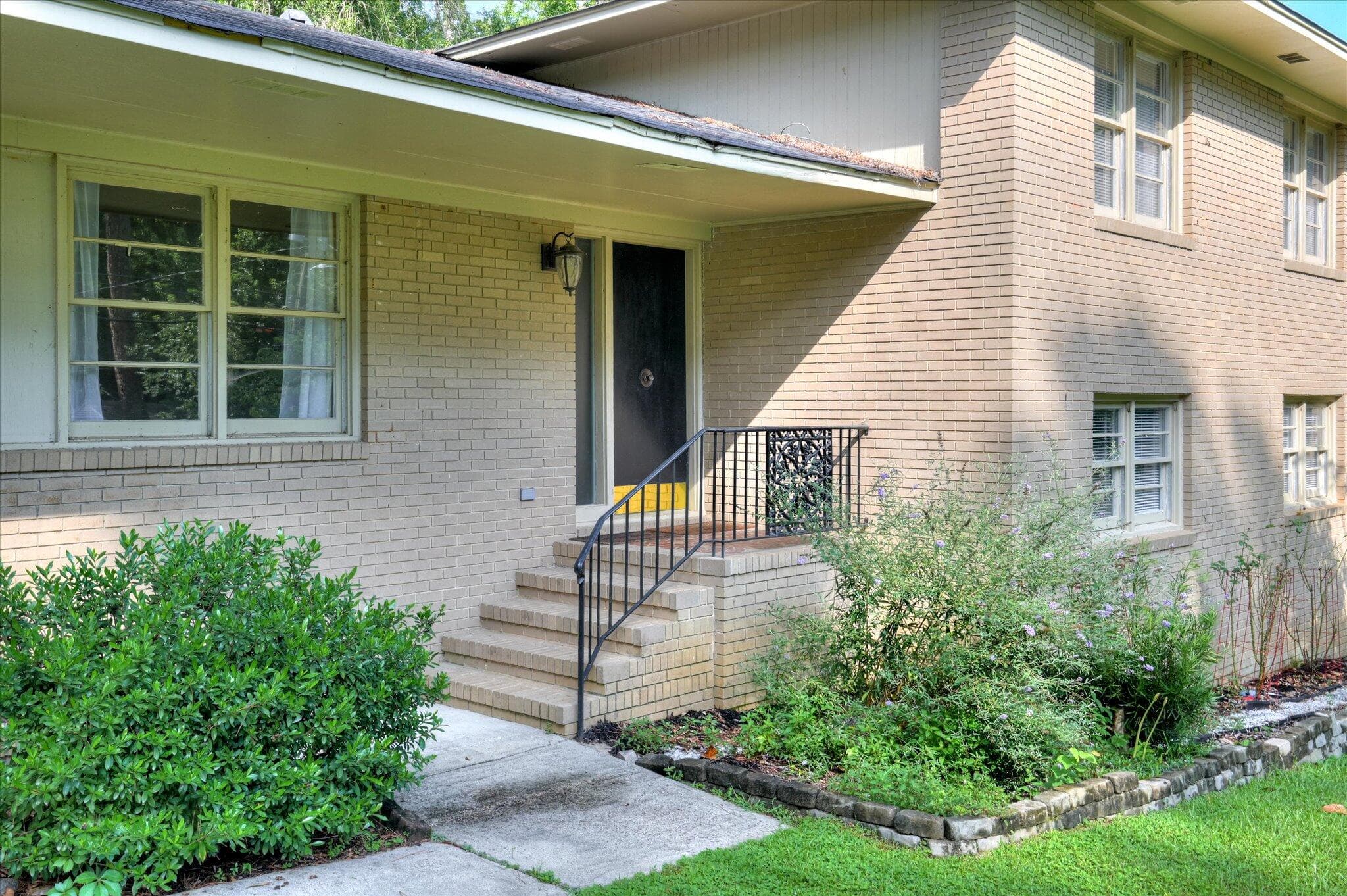 Single Family Residence at 629 Canterbury, Augusta, GA 30909, photo 4 of 71