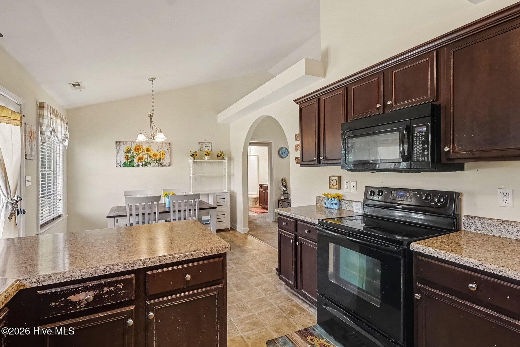 Single Family Residence at 25 Lawrence Court, Smithfield, NC 27577, photo 15 of 35