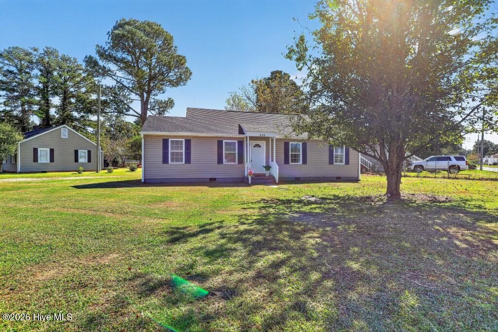 Large Corner Lot - 830 Clark Avenue, New Bern, NC 28560