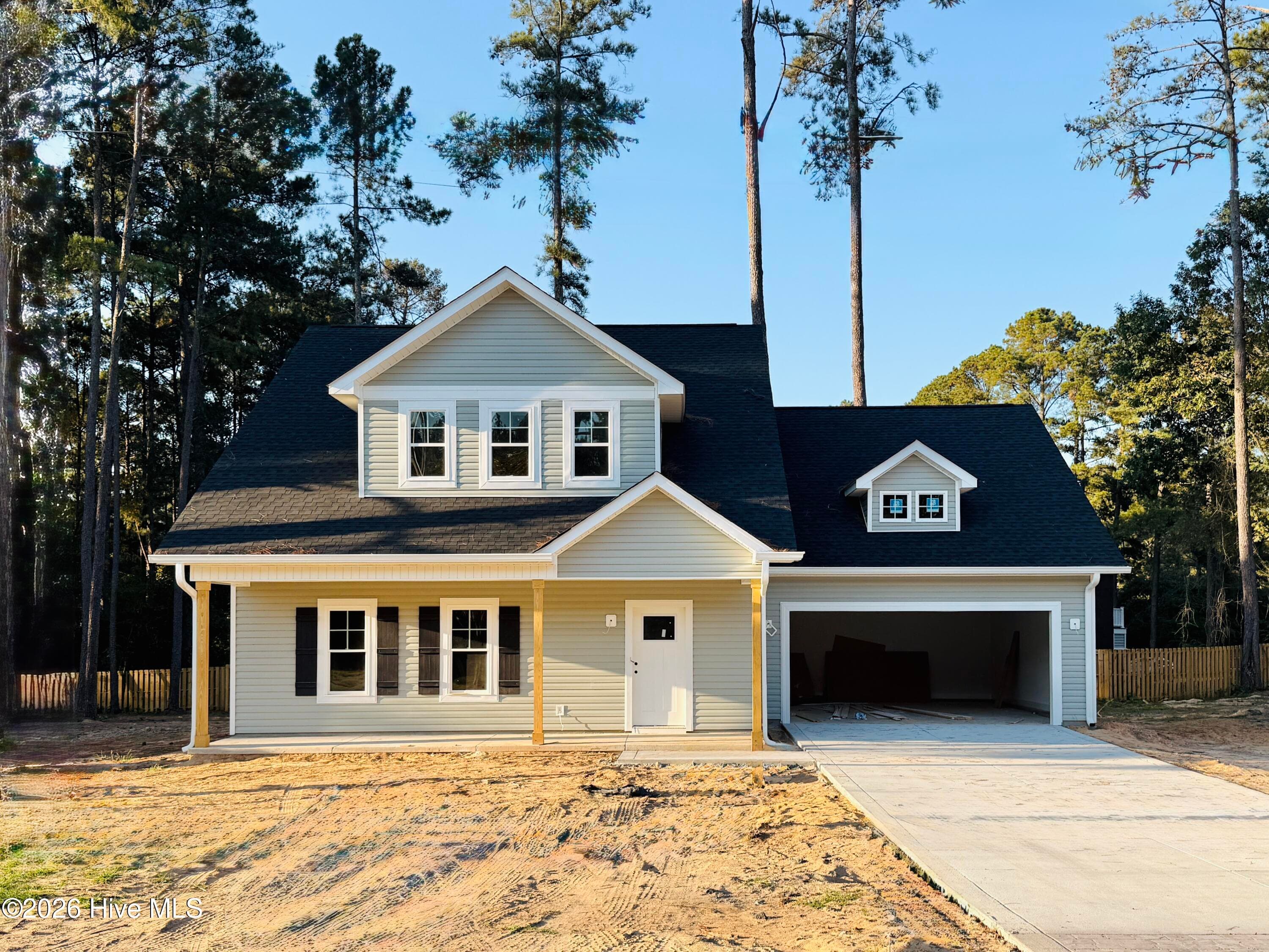 Single Family Residence at 442 Hyland Hills Road, Southern Pines, NC 28387, photo 3 of 17