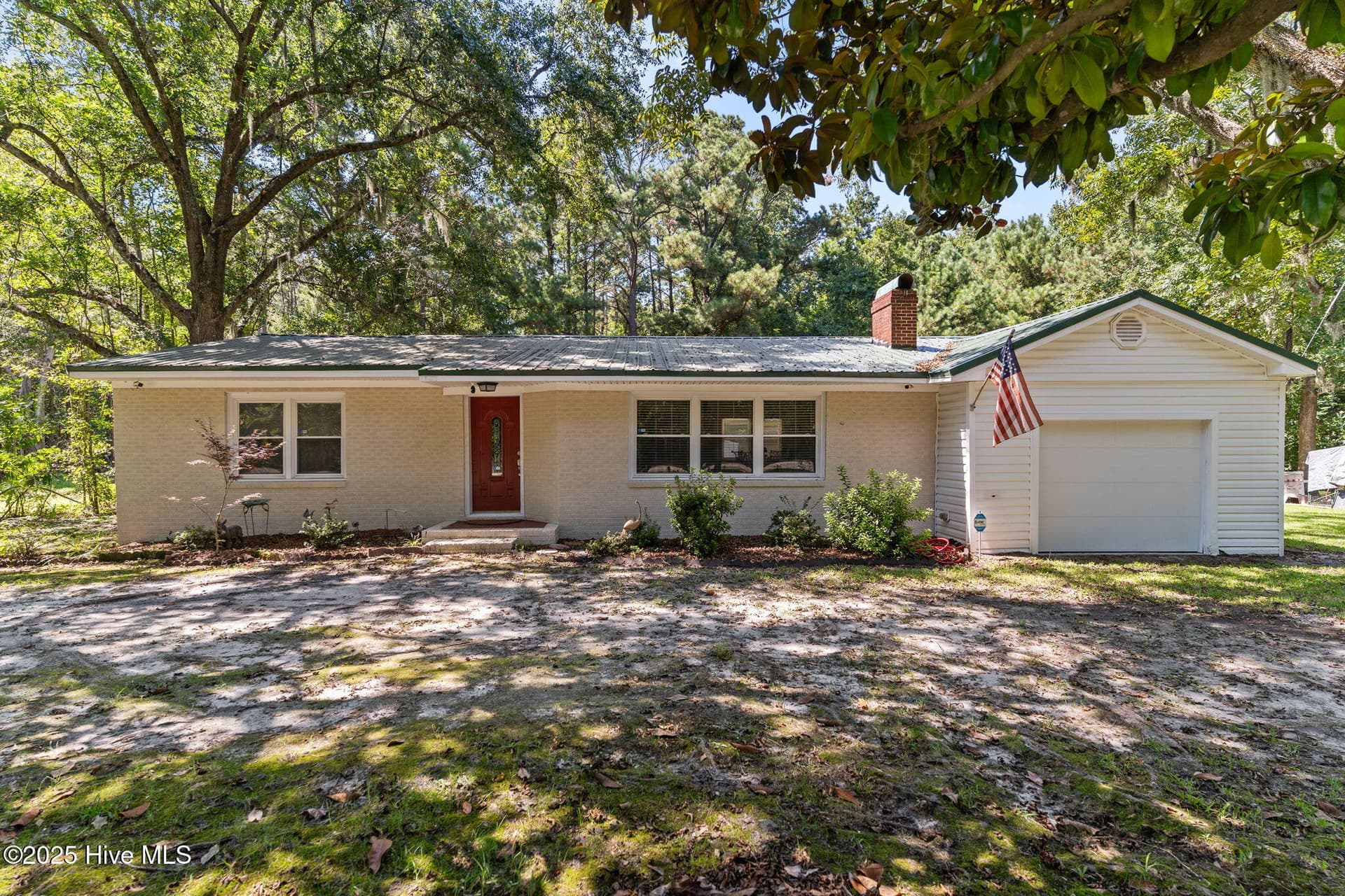 1601 Midway Road SE, Bolivia, NC 28422