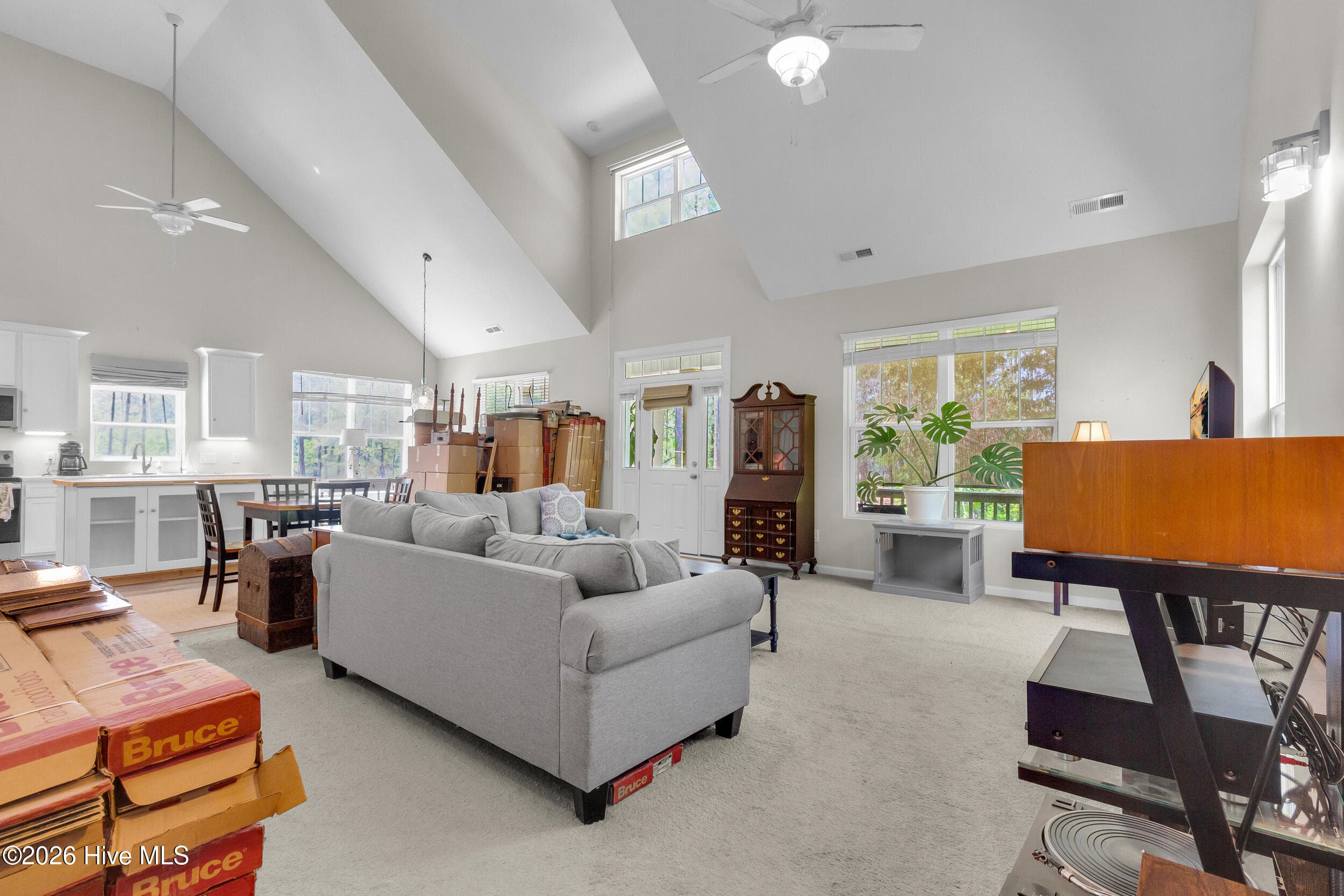 Living Room - 5430 Creek Pointe Road, New Bern, NC 28560