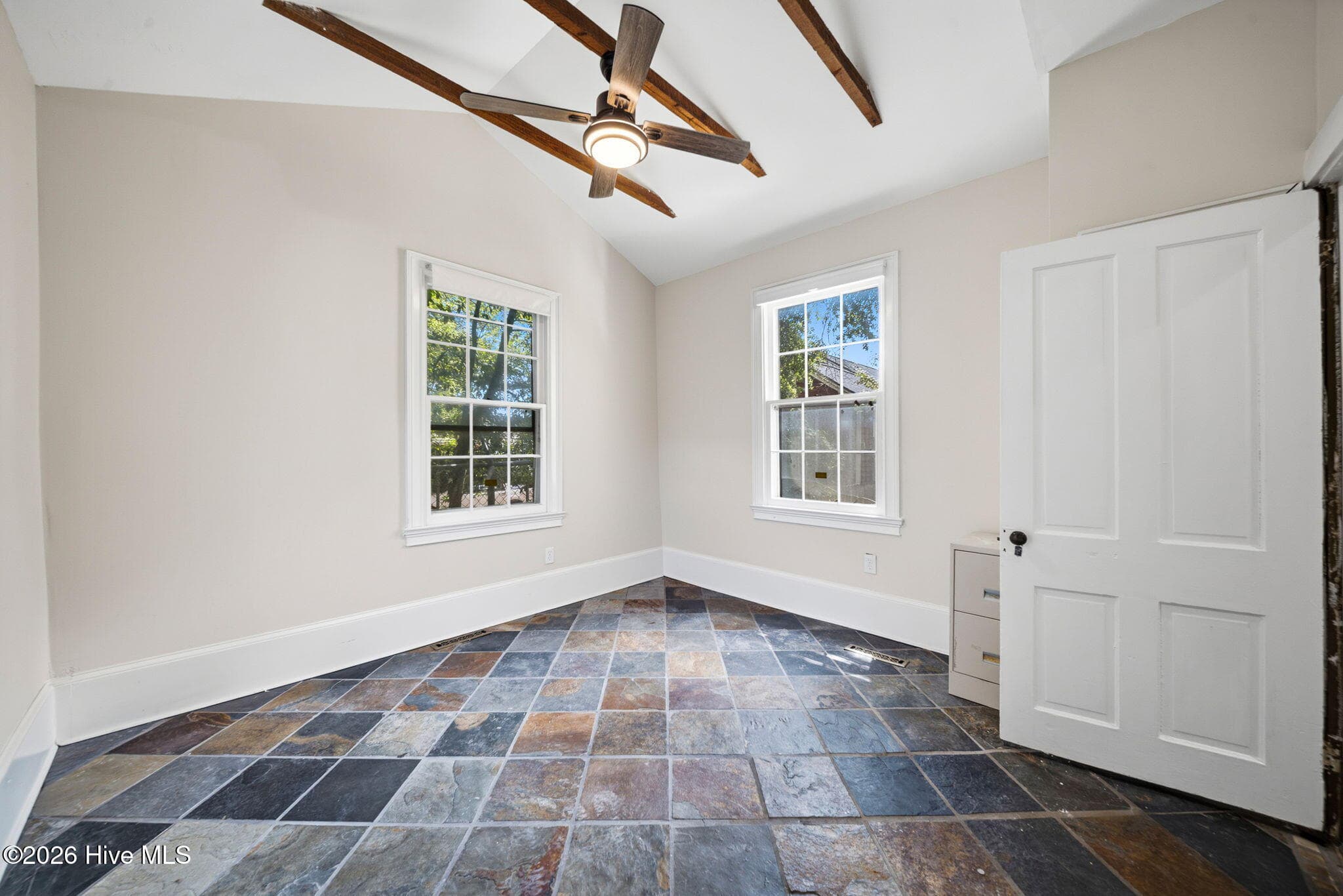 Single Family Residence at 106 Castle Street, Wilmington, NC 28401, photo 28 of 54