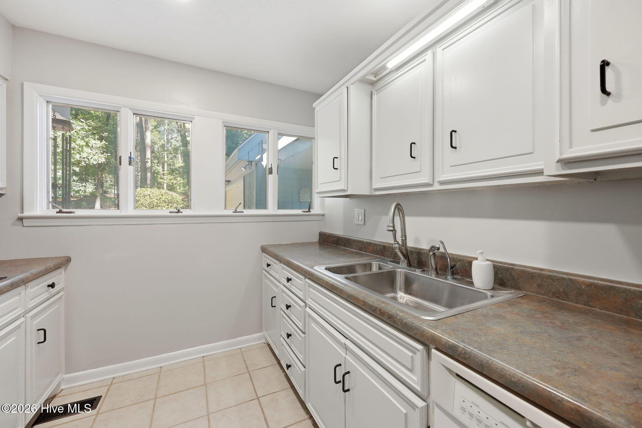 Single Family Residence at 2 Little River Lane, Whispering Pines, NC 28327, Whispering Pines, photo 20 of 56
