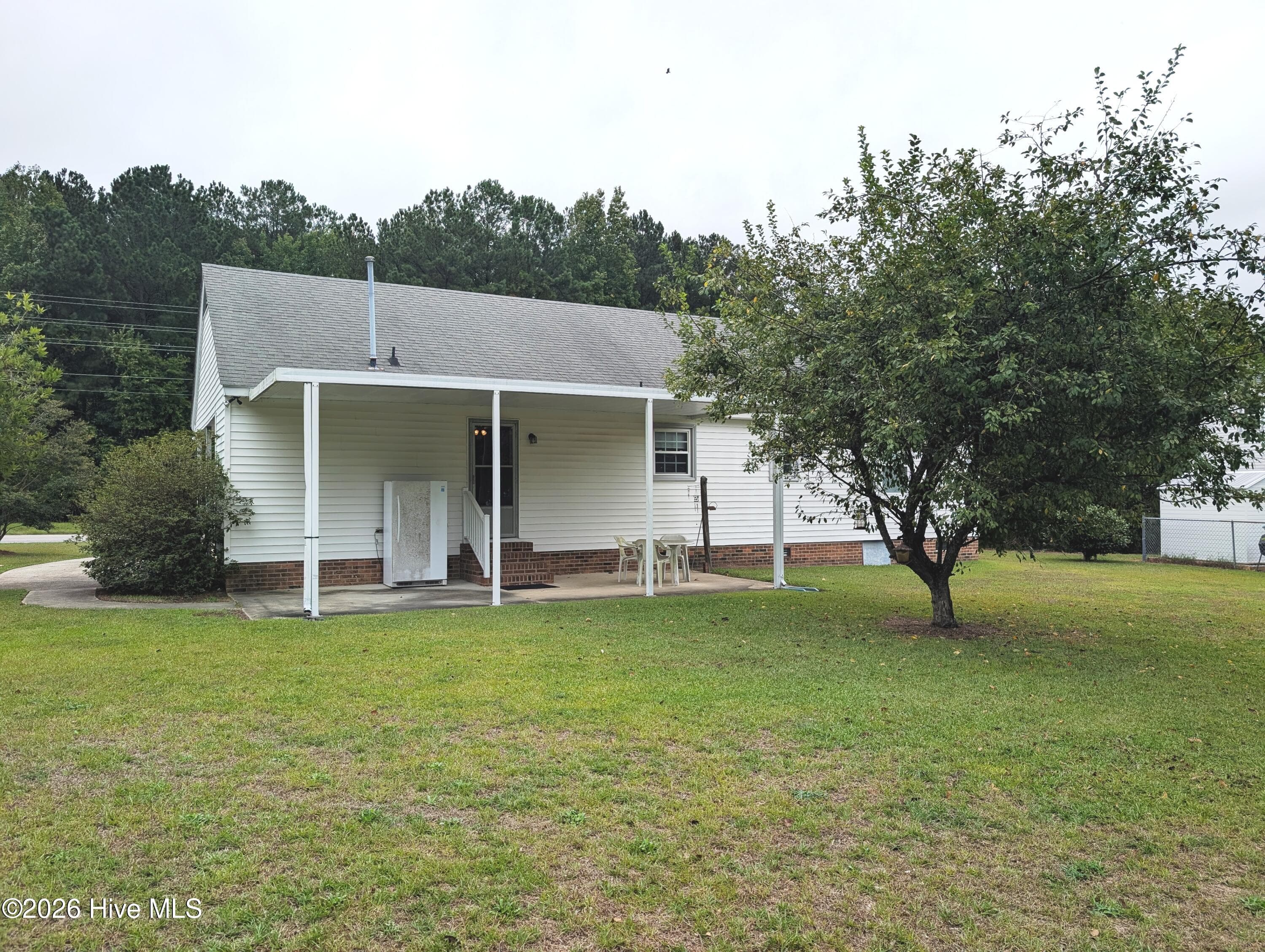 Single Family Residence at 2721 Tilghman Road N, Wilson, NC 27896, photo 12 of 14