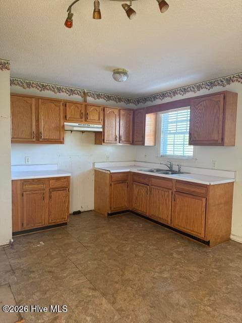 Single Family Residence at 1213 Brentwood Drive, Kinston, NC 28501, photo 5 of 11