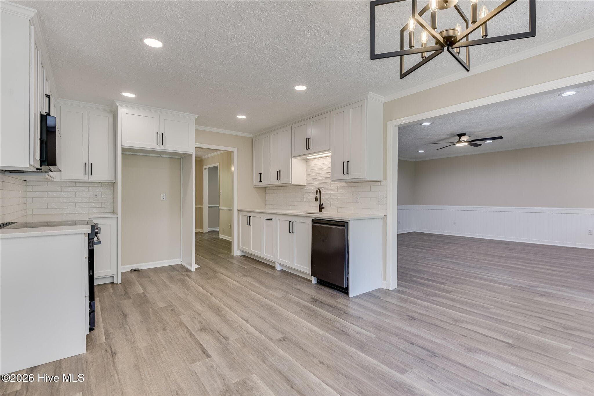 Single Family Residence at 322 Sugarcreek Drive, Grovetown, GA 30813, photo 13 of 48