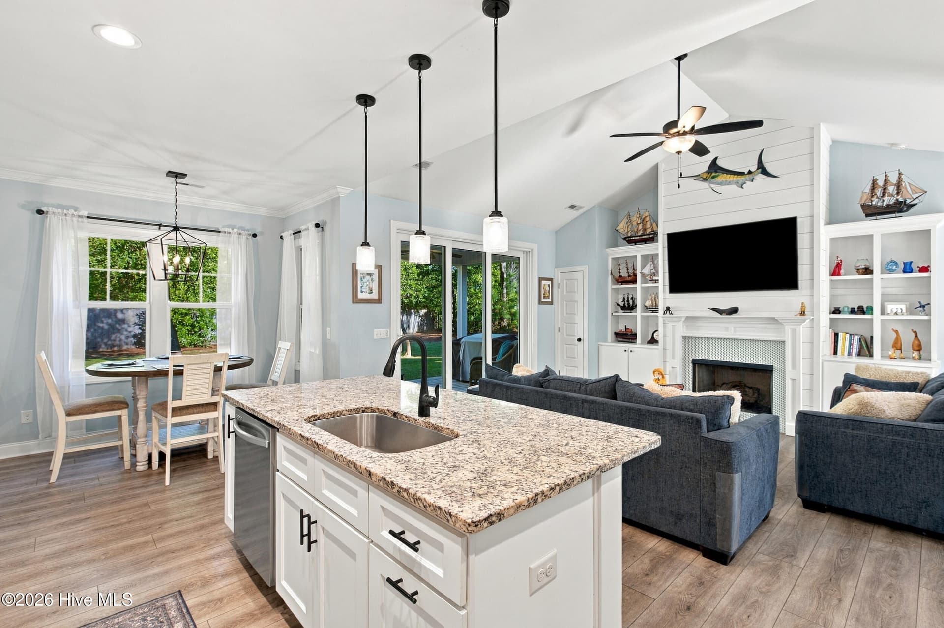 Single Family Residence at 126 Pebble Beach Drive, Hampstead, NC 28443, photo 15 of 54