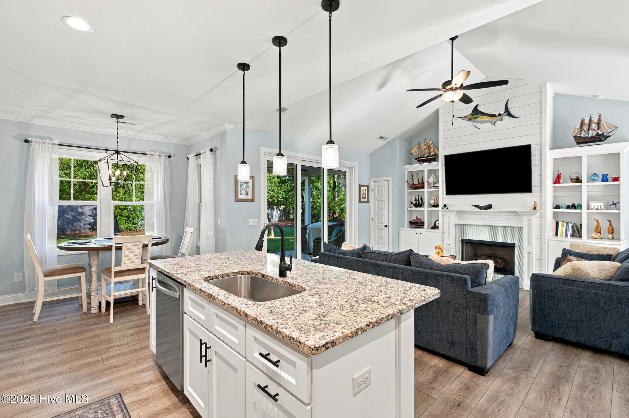 Single Family Residence at 126 Pebble Beach Drive, Hampstead, NC 28443, photo 15 of 54