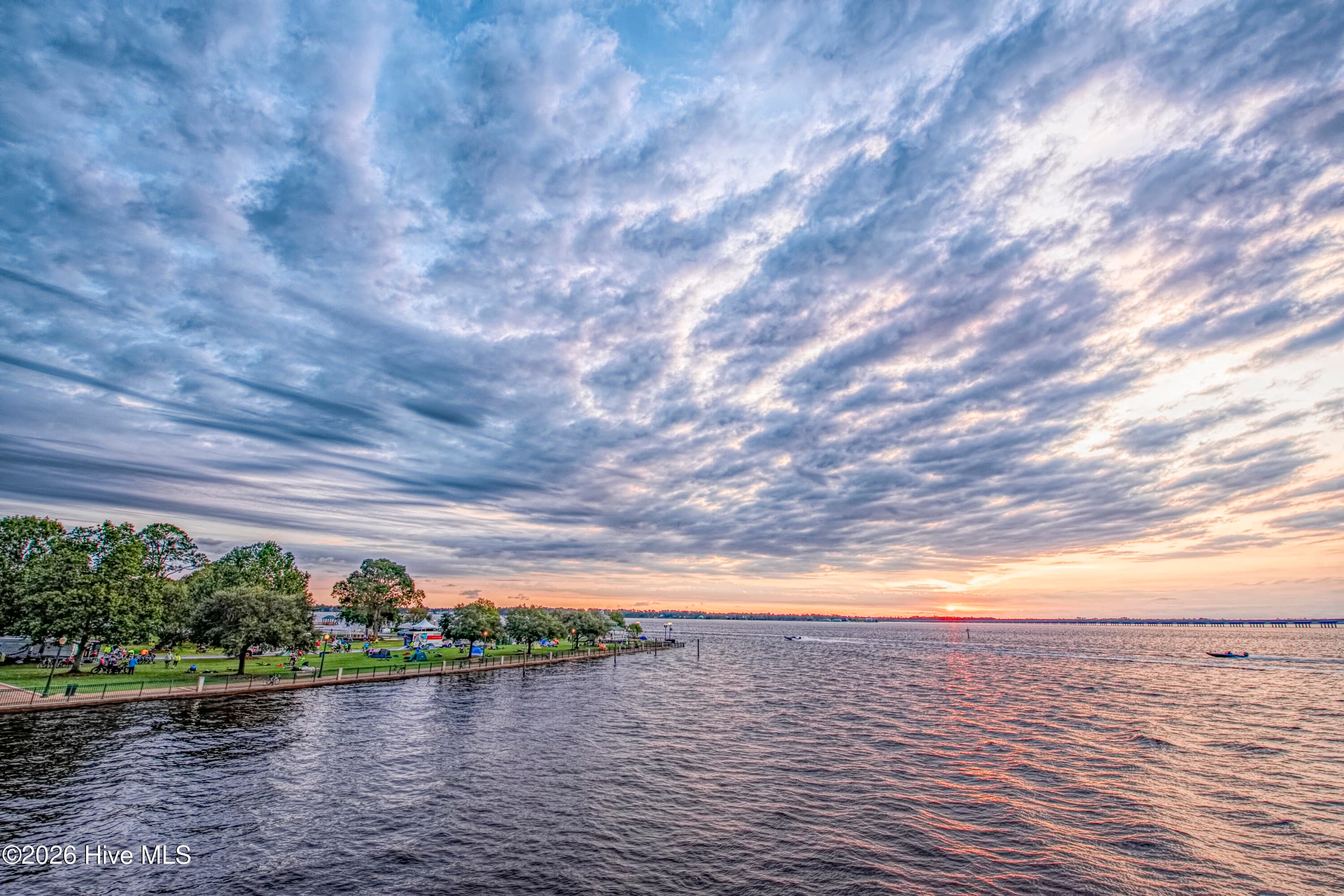 New Bern - 701 Plantation Drive, New Bern, NC 28562