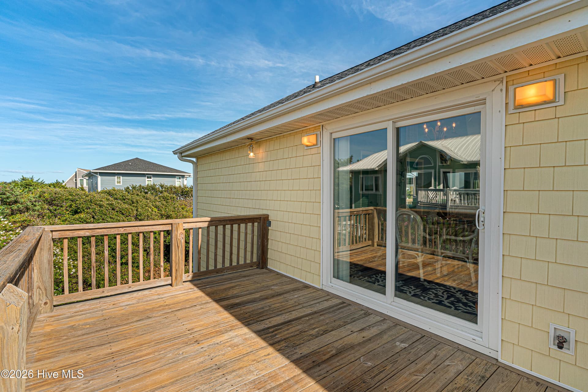 Single Family Residence at 118 Heverly Drive, Emerald Isle, NC 28594, photo 47 of 61