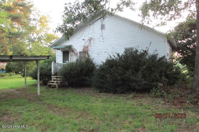 Single Family Residence at 17 Dot Avenue, Lumberton, NC 28360, photo 3 of 16