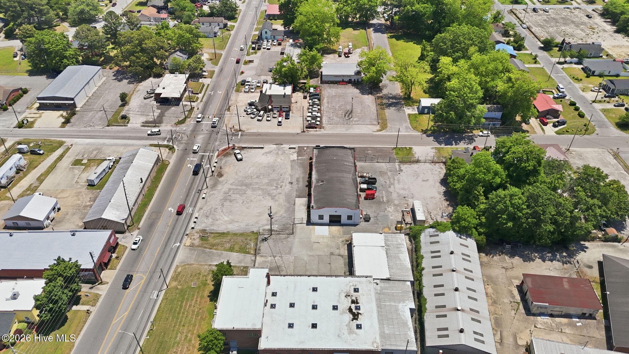 Commercial Sale at 424 Hackney Avenue, Washington, NC 27889, photo 12 of 47