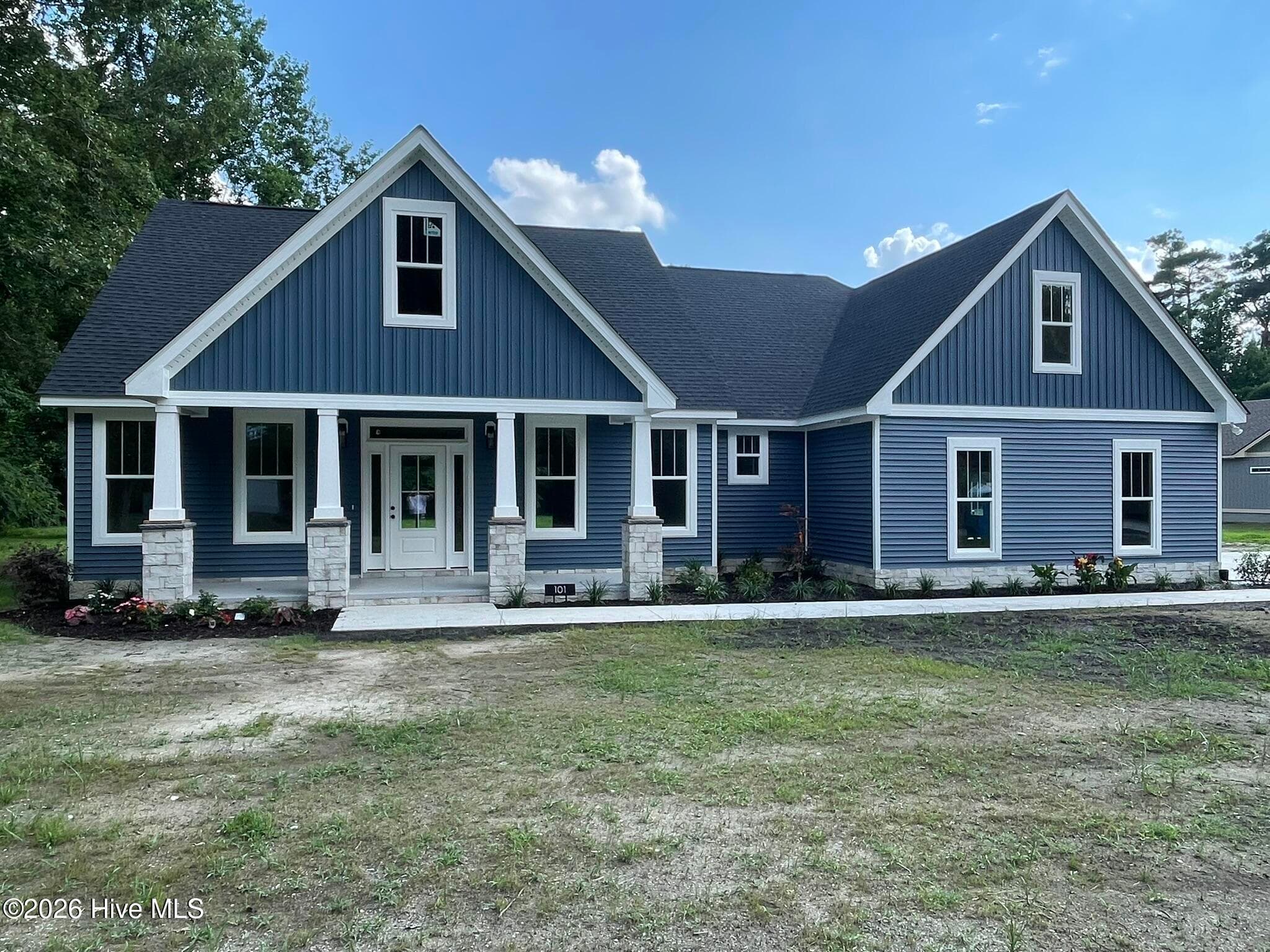 Single Family Residence at 101 Gunsmoke Trail, Moyock, NC 27958, photo 2 of 18