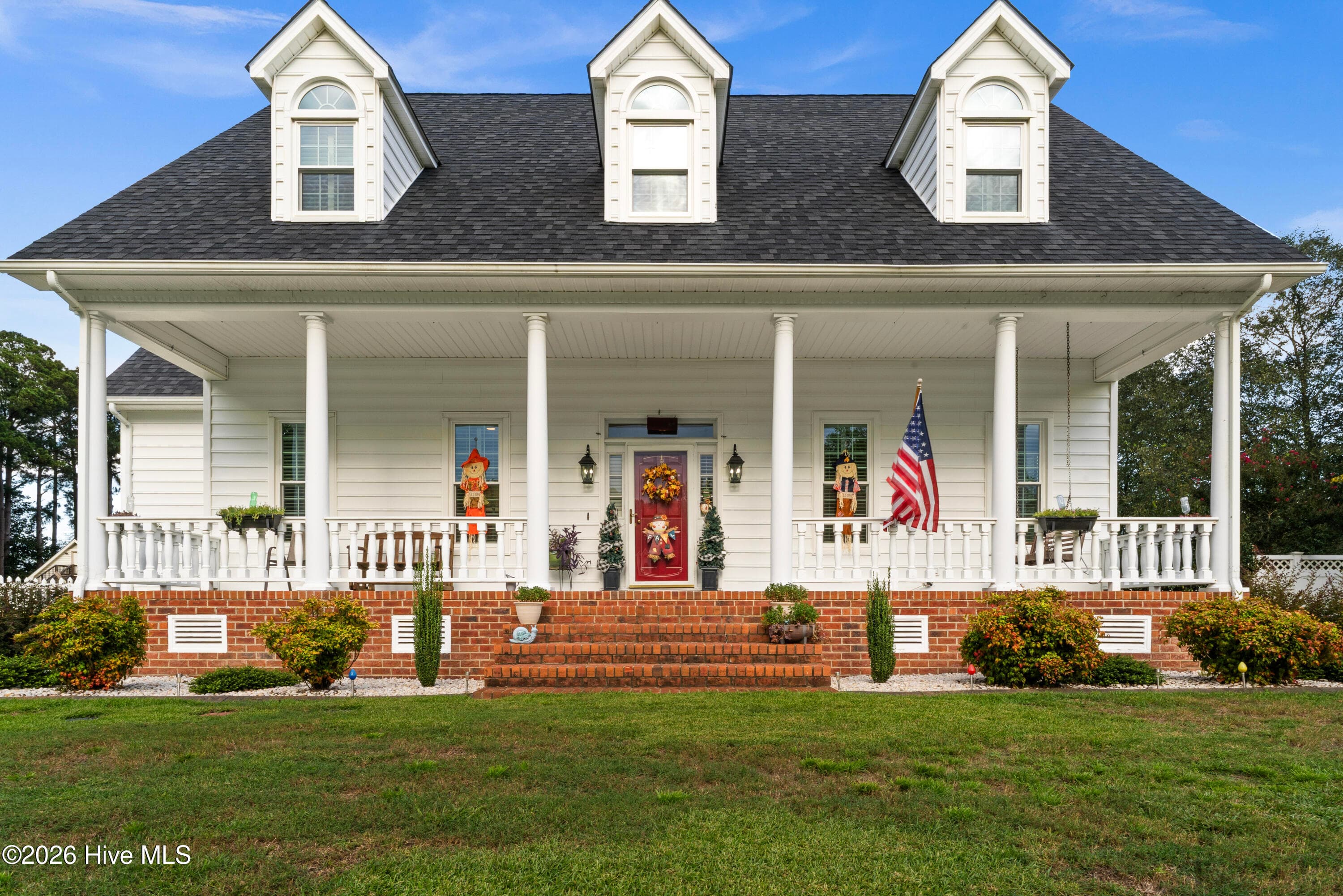 Single Family Residence at 305 Fox Ridge Road, Warsaw, NC 28398, Warsaw, photo 5 of 63